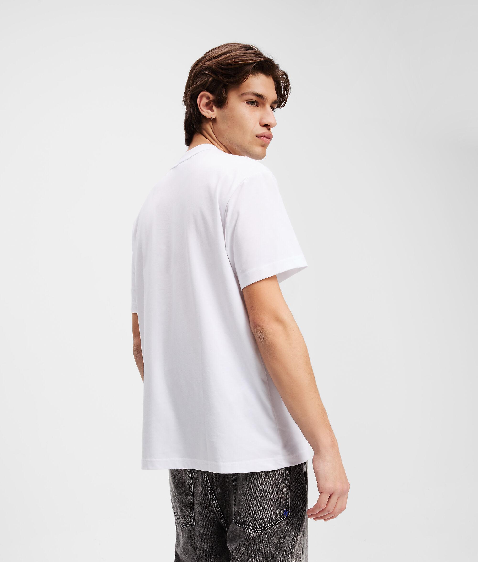 PATCH LOGO T-SHIRT Product Image