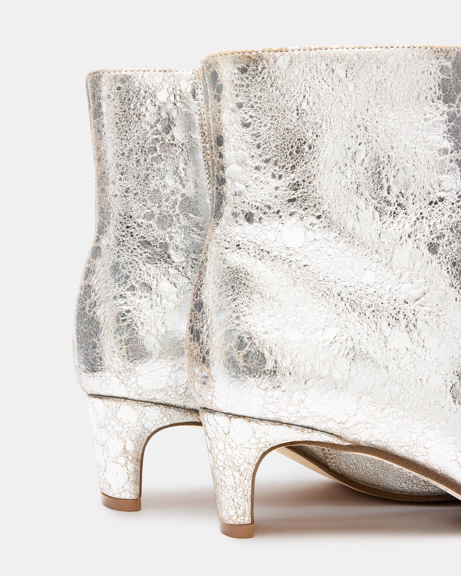 DELVIE SILVER LEATHER Female Product Image