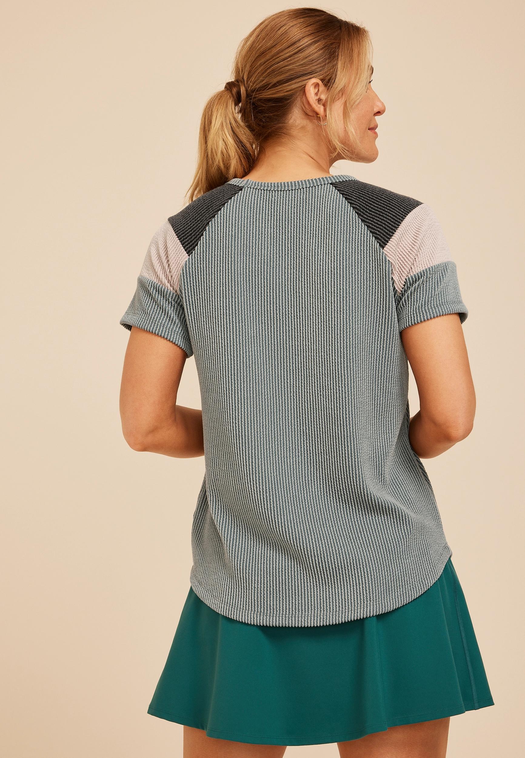 Wavy Ribbed Colorblock Raglan Tee Product Image