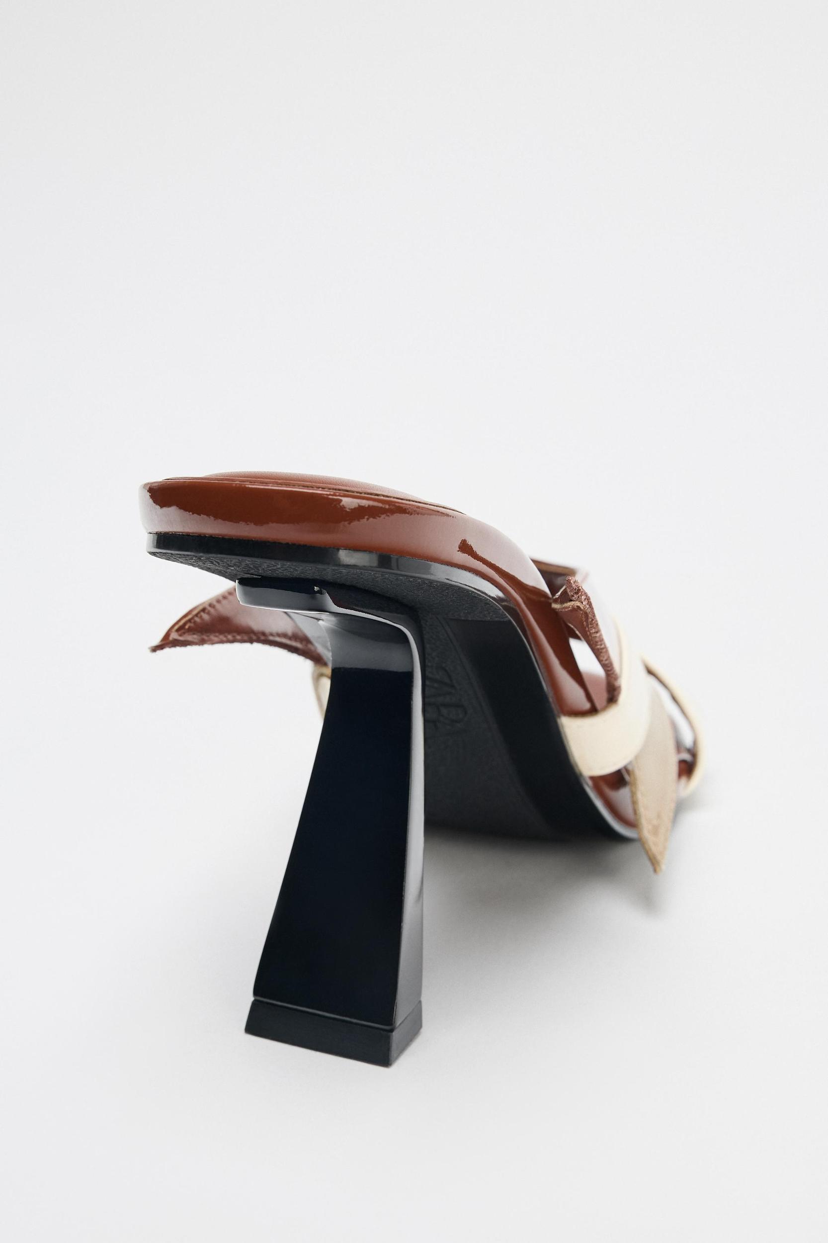 ASYMMETRIC HEELED SANDALS Product Image