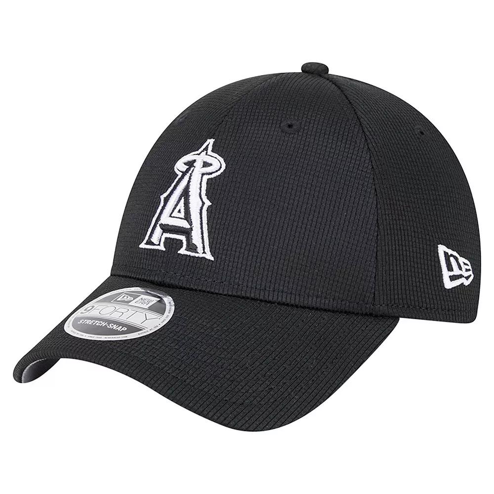 Men's New Era Black Los Angeles Angels Pivot 9FORTY Adjustable Hat Product Image