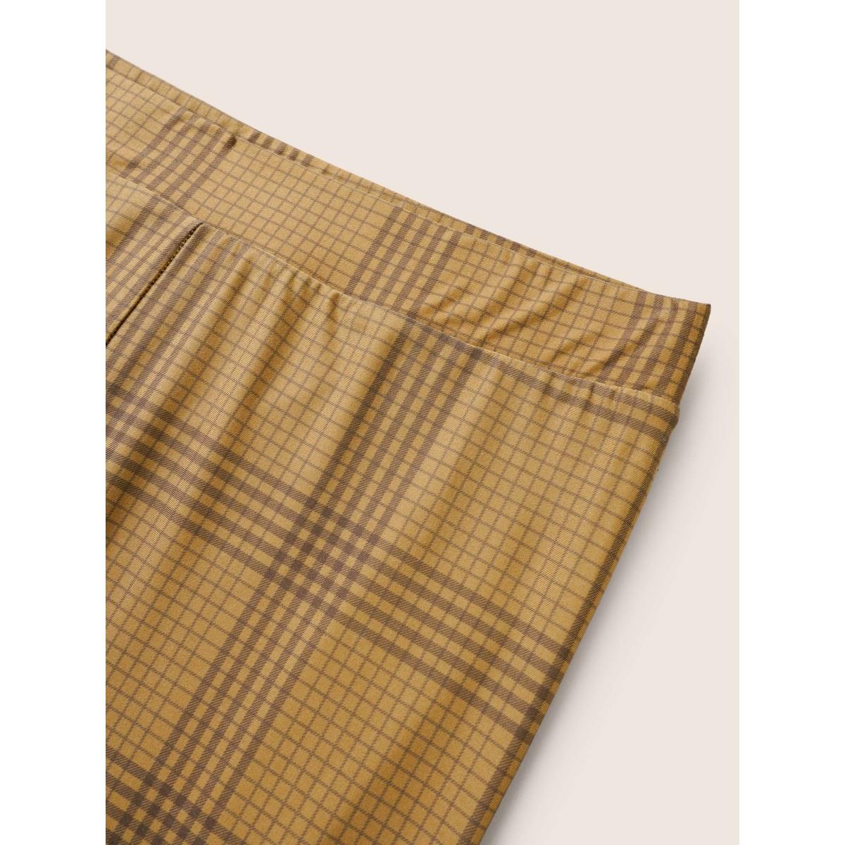 Plus Size Plaid Elastic Waist High Rise Skinny Leggings Women DarkBrown Casual High stretch Skinny High Rise Everyday Leggings BloomChic 12/L Product Image