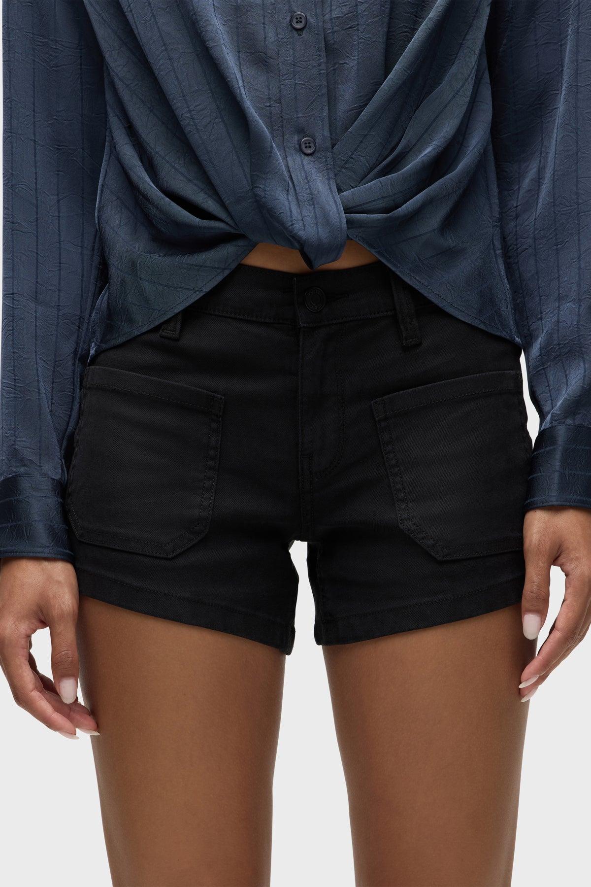 Mid-Rise Patch Pocket Short Female Product Image