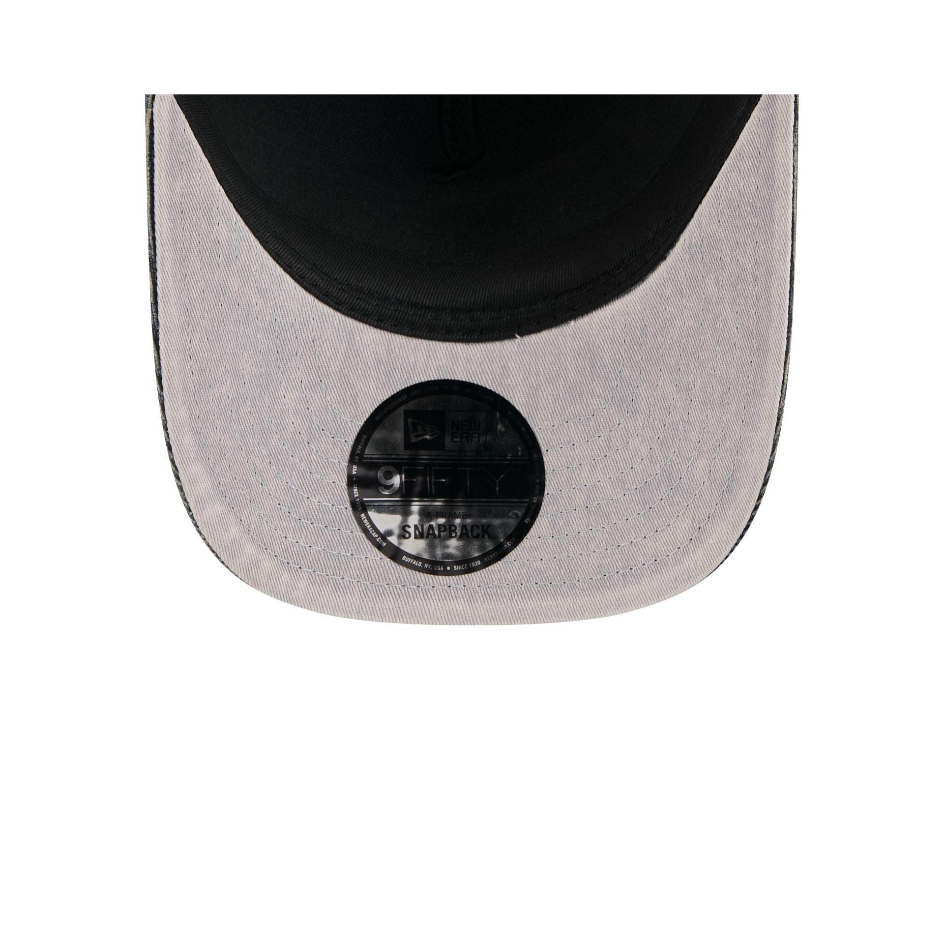 Atlanta Braves Vintage Landscape 9FIFTY A-Frame Trucker Hat Male Product Image