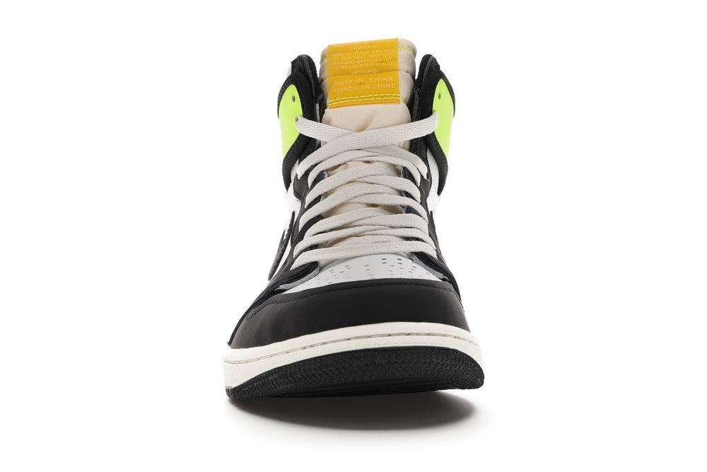 Air Jordan 1 Retro High White Black Volt University Gold Male Product Image
