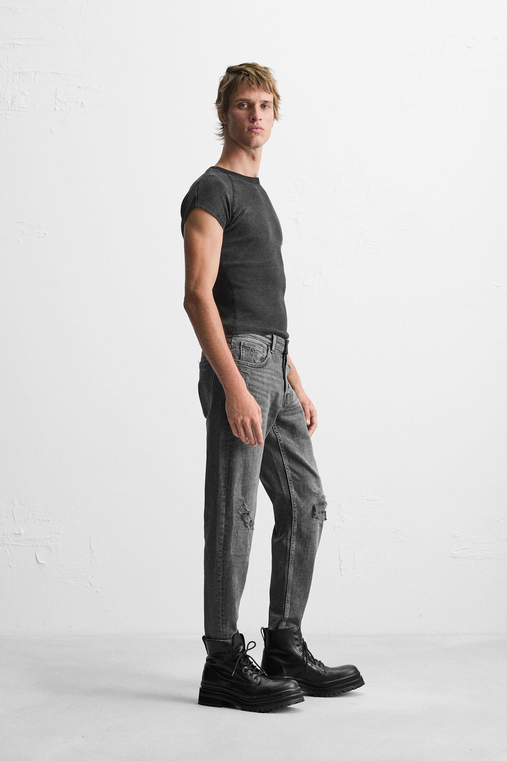 RIPPED SKINNY FIT JEANS Product Image