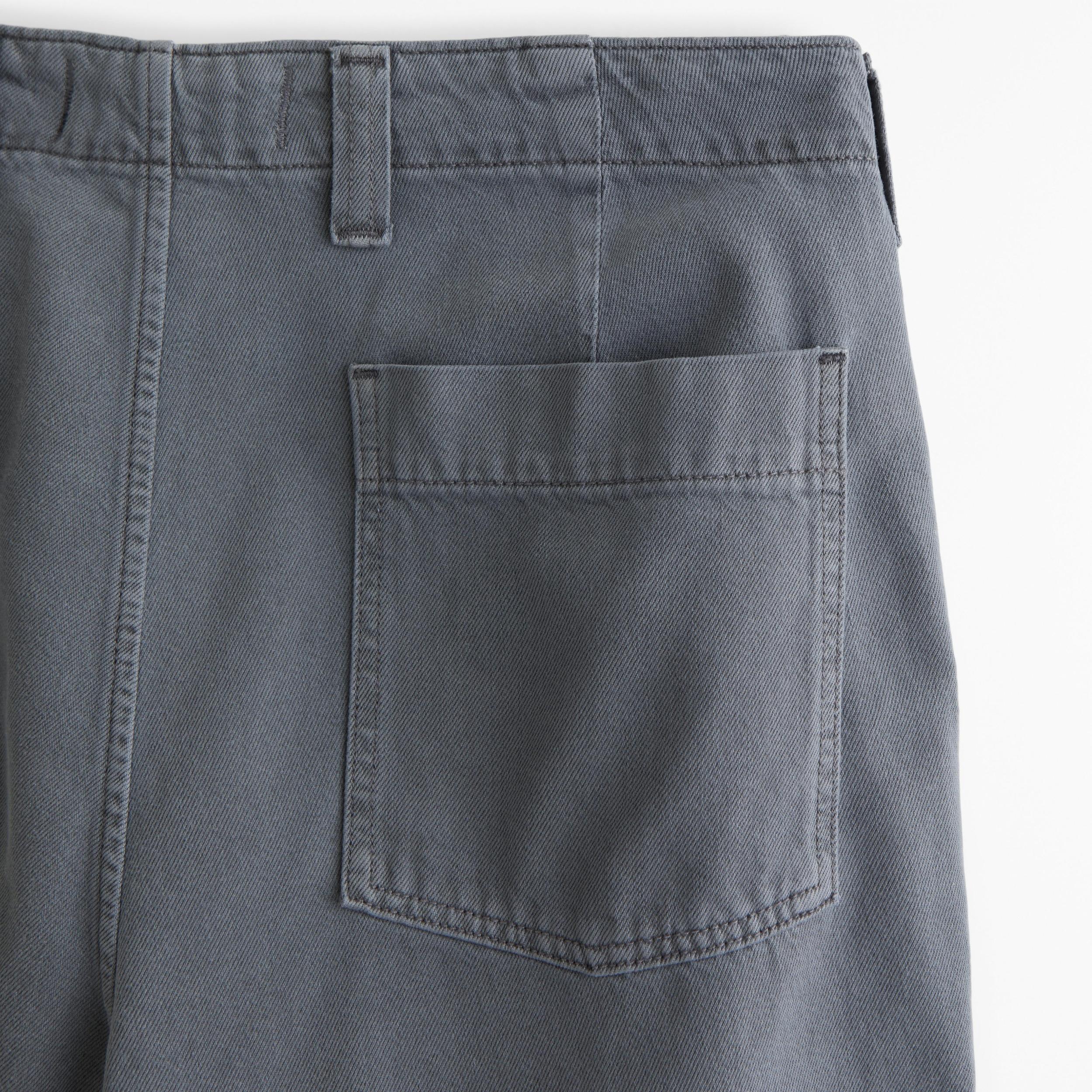 Lightweight Loose Jean Product Image