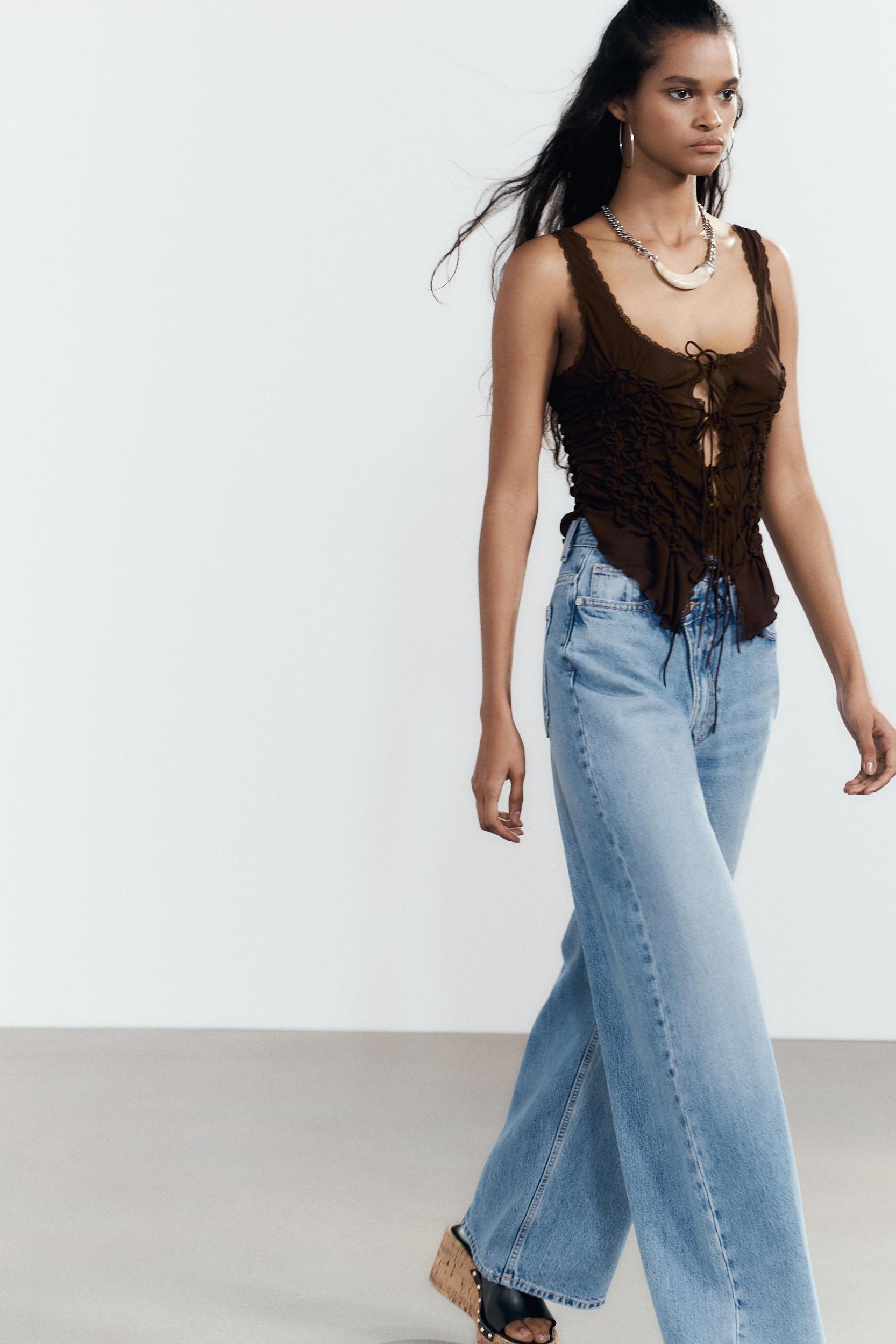 TIED RUCHED TOP Product Image