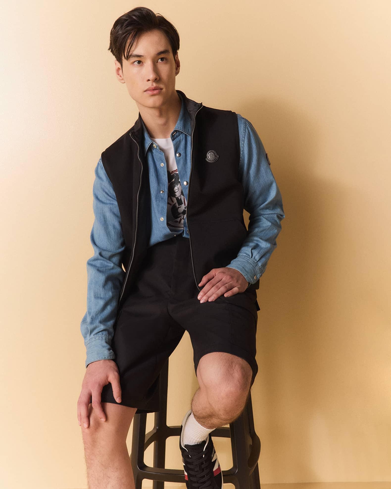 Men's Full-Zip Leather-Emblem Vest Product Image