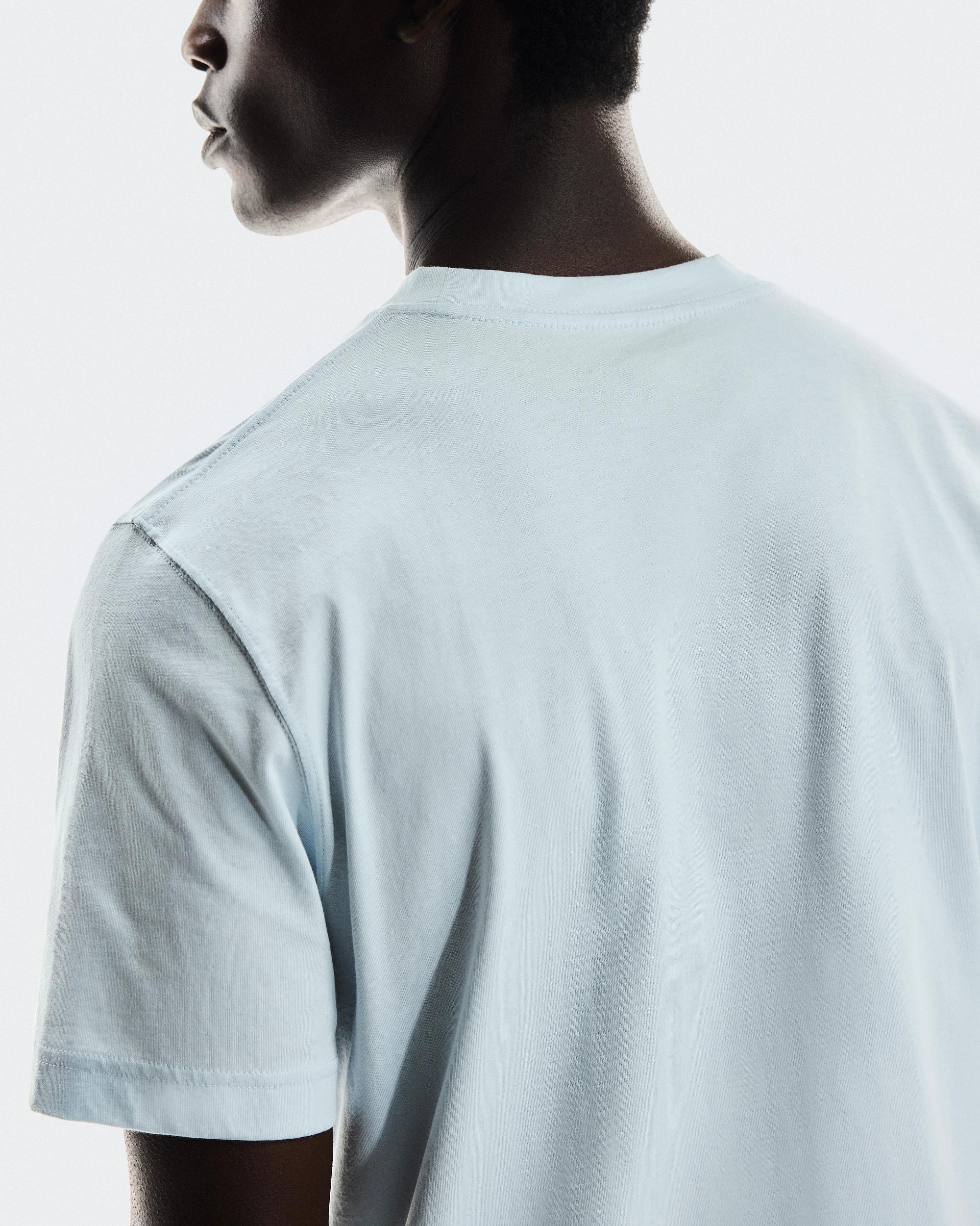 Graphic-T: Men's Organic Cotton T-Shirt With Logo Print Product Image