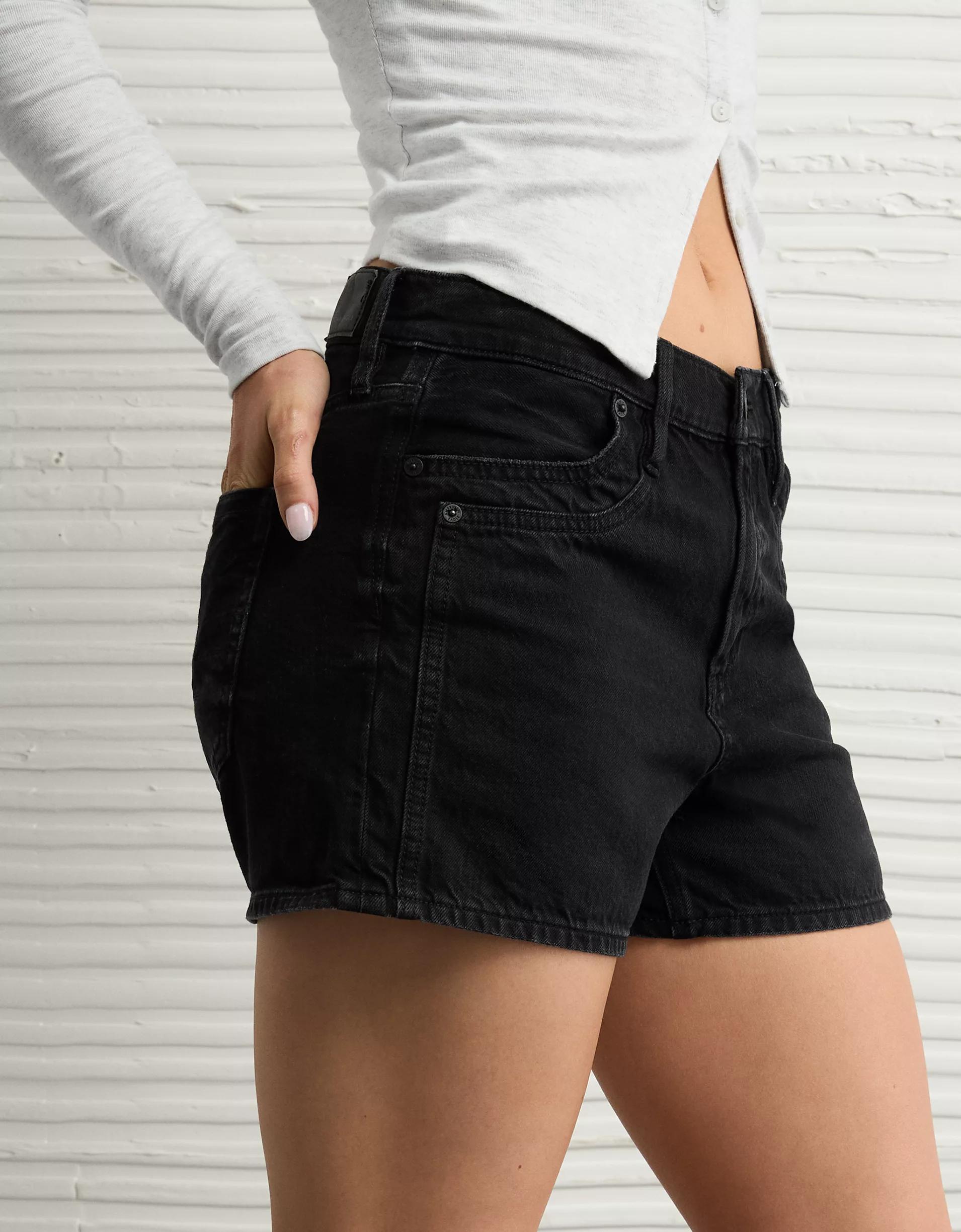 AE Strigid Super High-Waisted Relaxed Denim Short Product Image