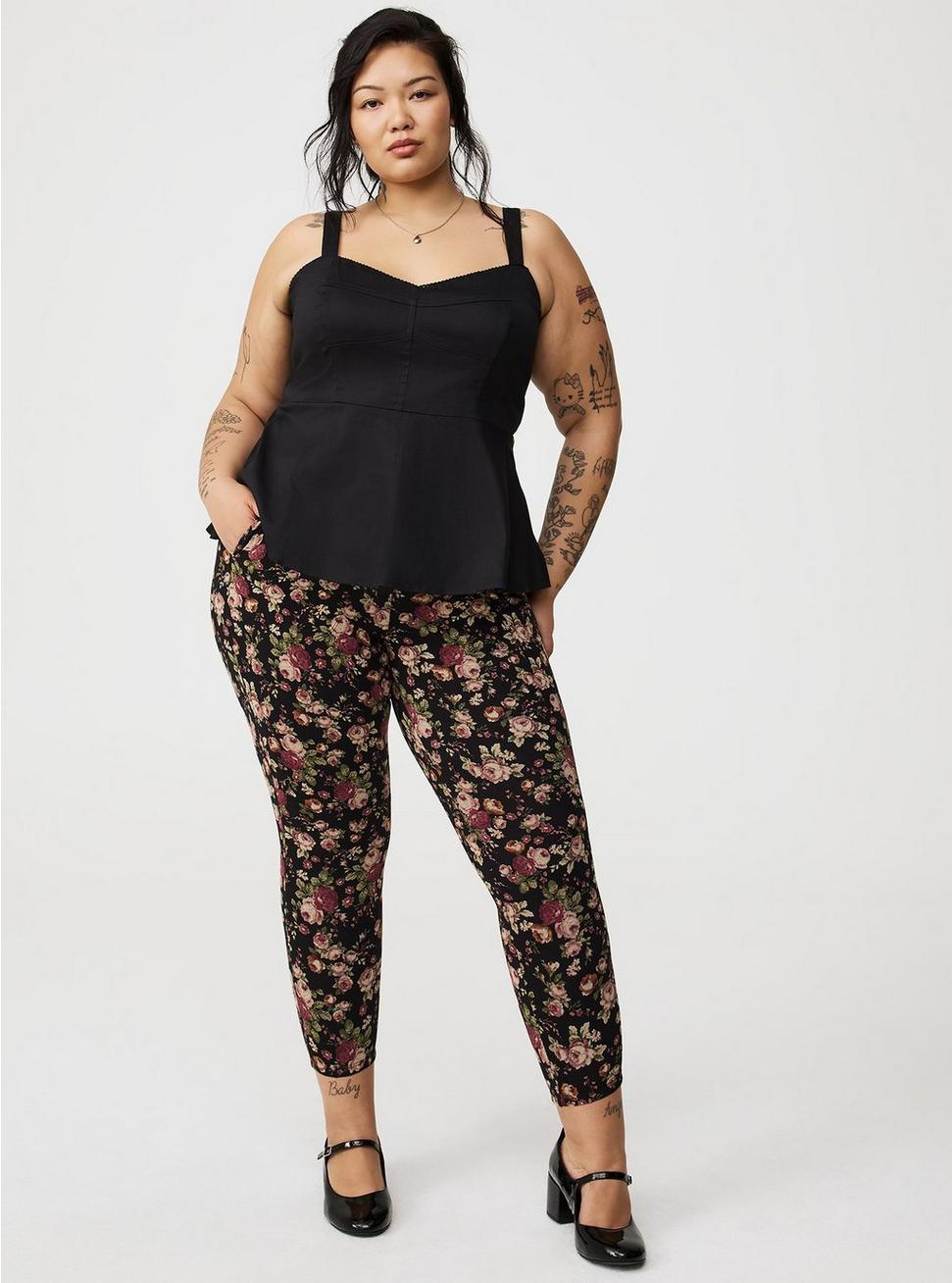 Crop Pocket Legging Product Image