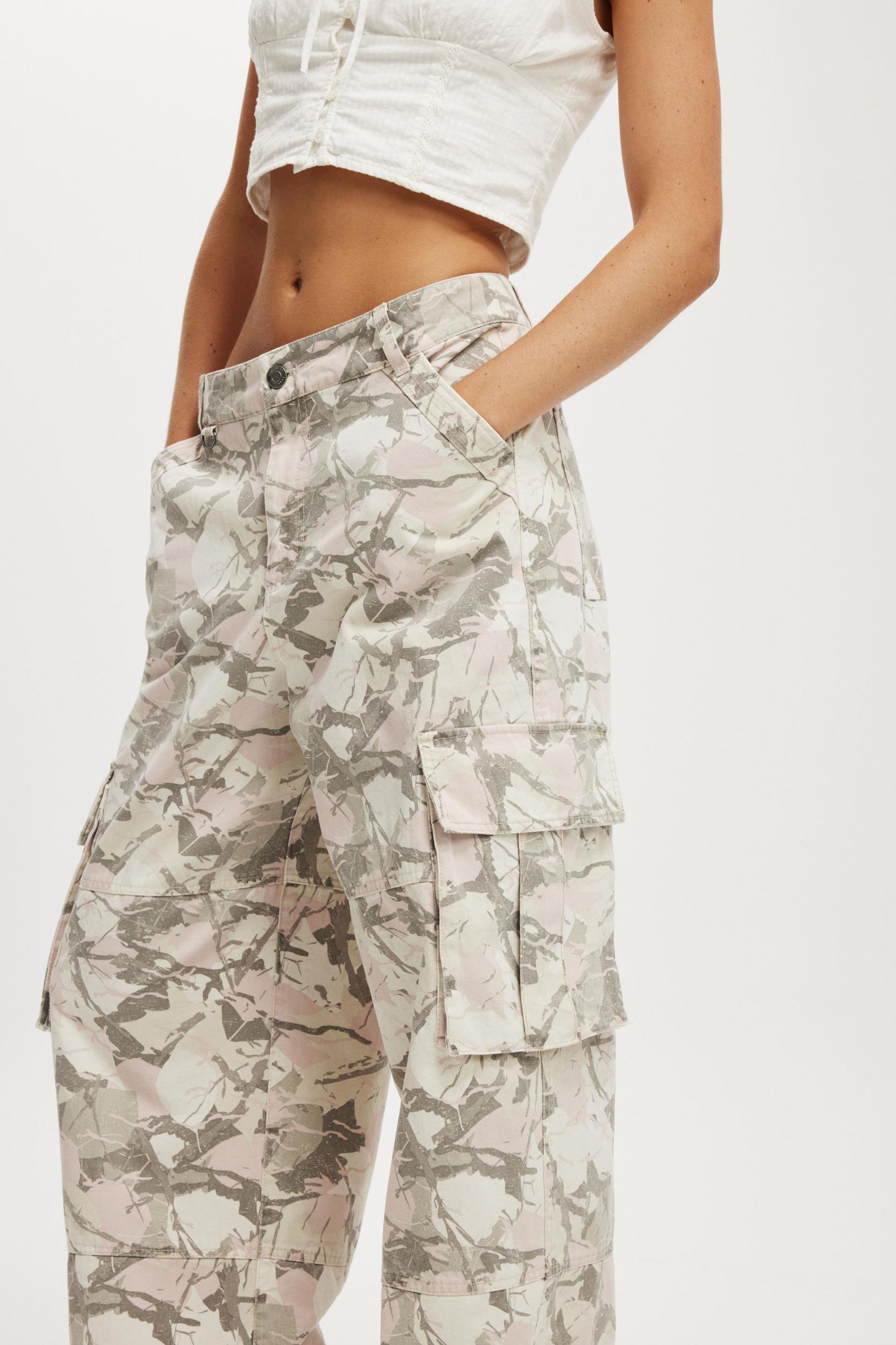 Benny Cargo Pant Product Image