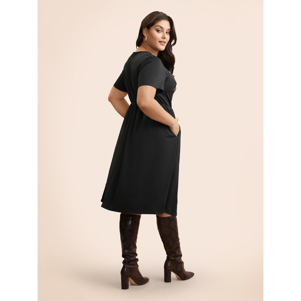 Plus Size Plain Cut Out Tie Knot Dress Black Women Casual Tie knot Round Neck Short sleeve Curvy BloomChic 18-20/2X Product Image