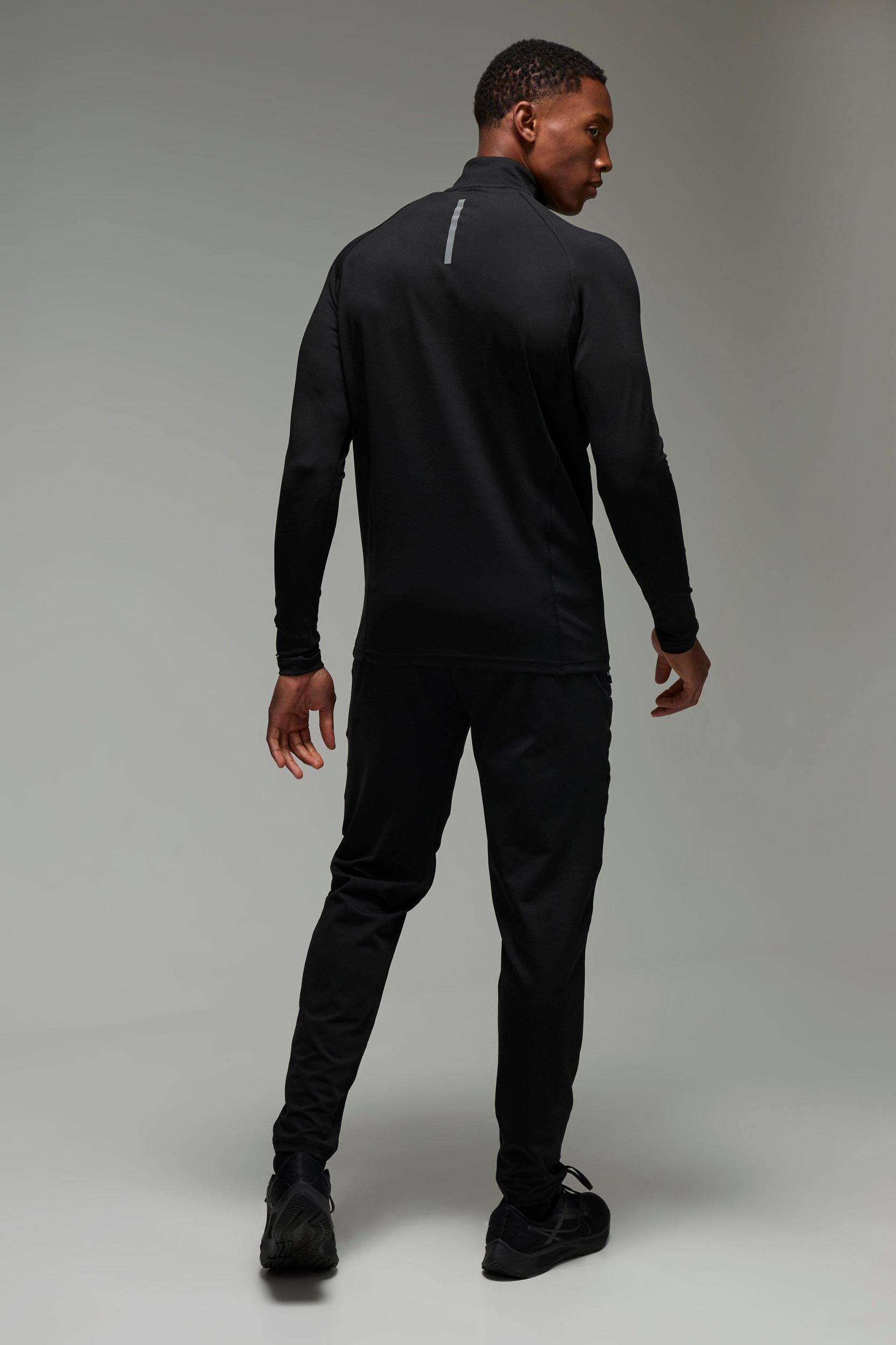 Man Active Lightweight Quilted Sweatpants | boohooMAN USA Product Image