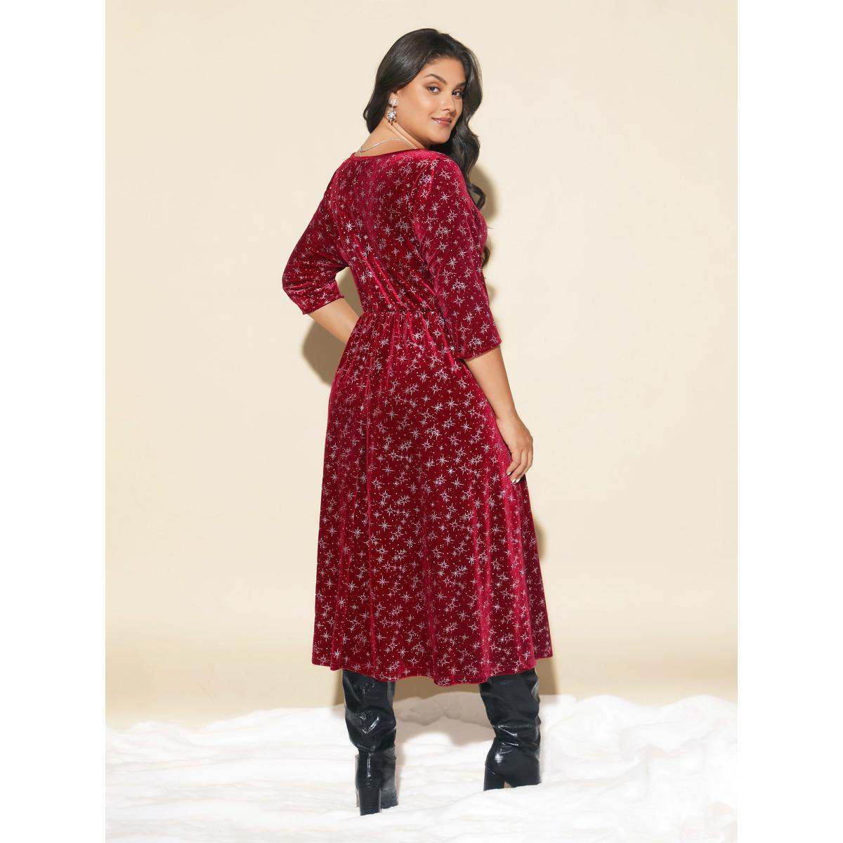 Plus Size Embossed Velvet Sweetheart Neckline Midi Dress Burgundy Women Cocktail Texture Heart neckline Elbow-length sleeve Curvy BloomChic 12/L Product Image