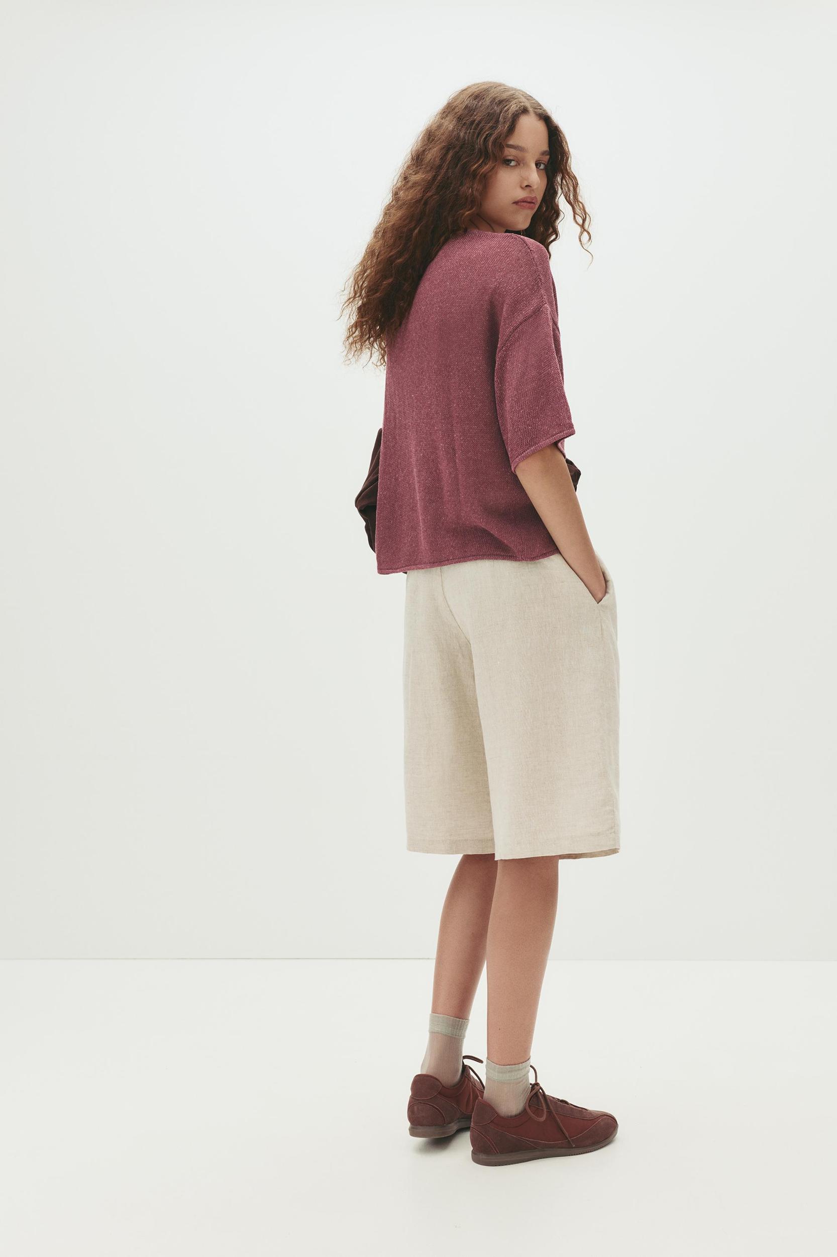 Rustic short sleeve sweater Product Image