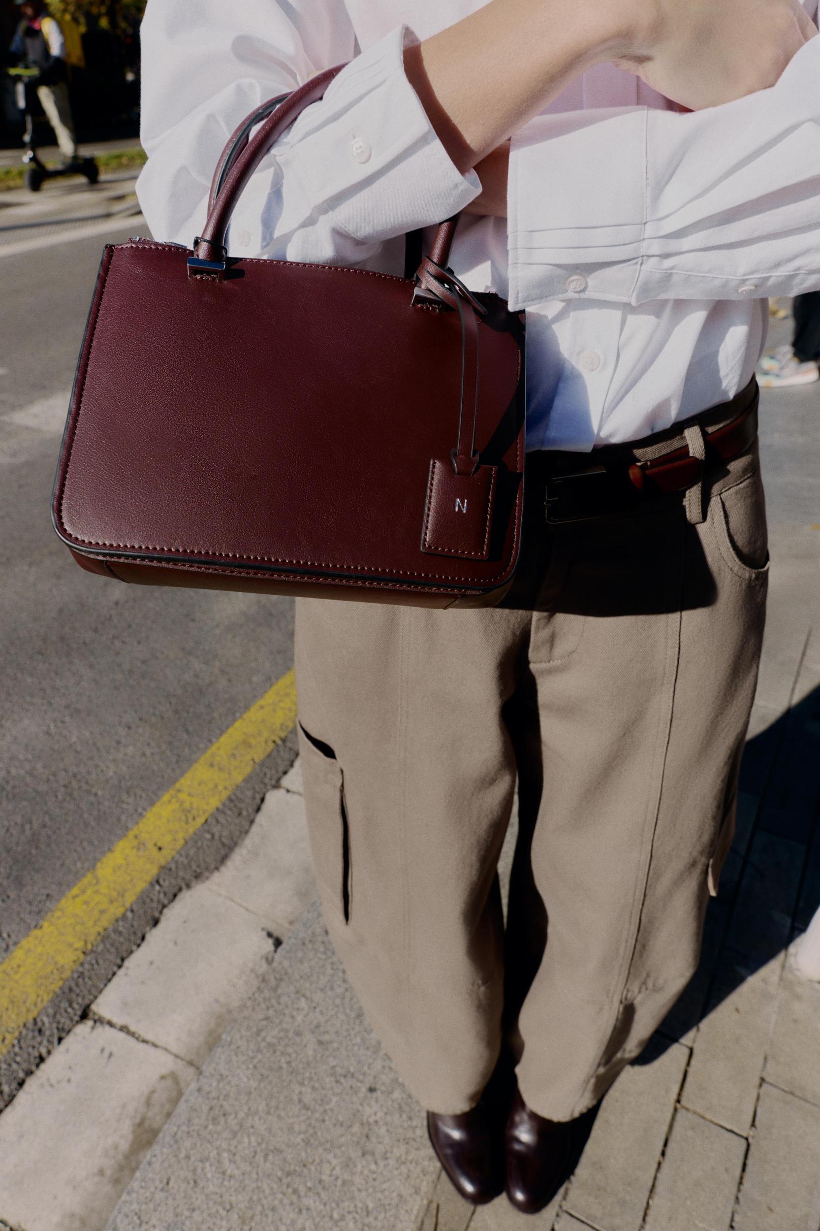 DOUBLE HANDLE MINI CITY BAG Product Image