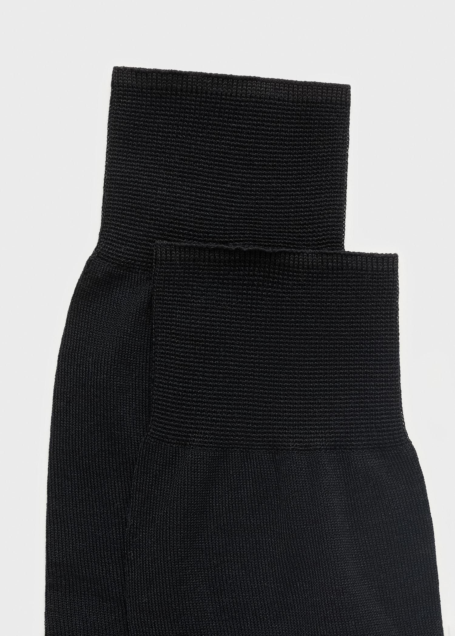 Pack of 2 long cotton socks - Men | MANGO USA Product Image