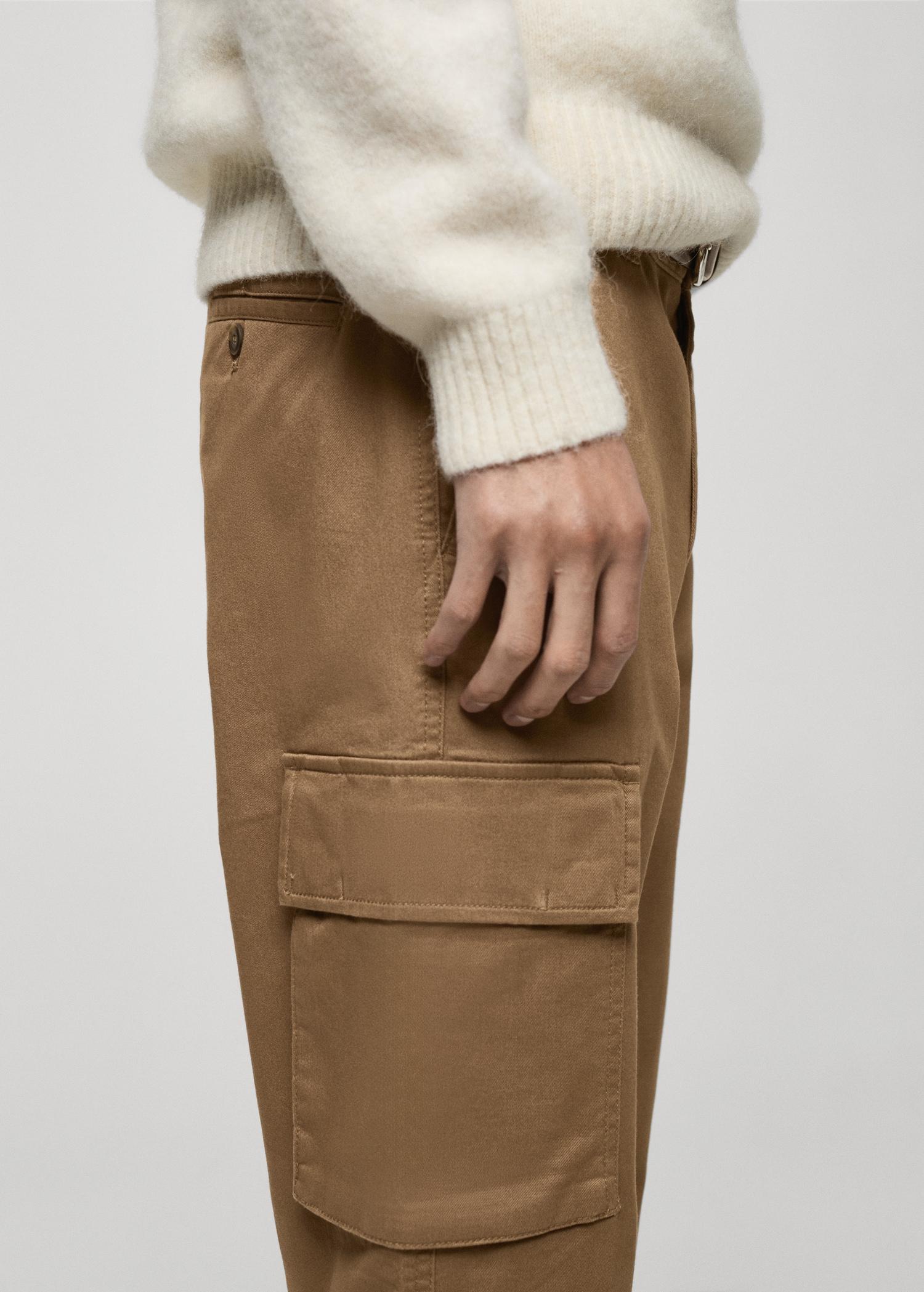 Regular-fit cotton cargo pants - Men | MANGO USA Product Image