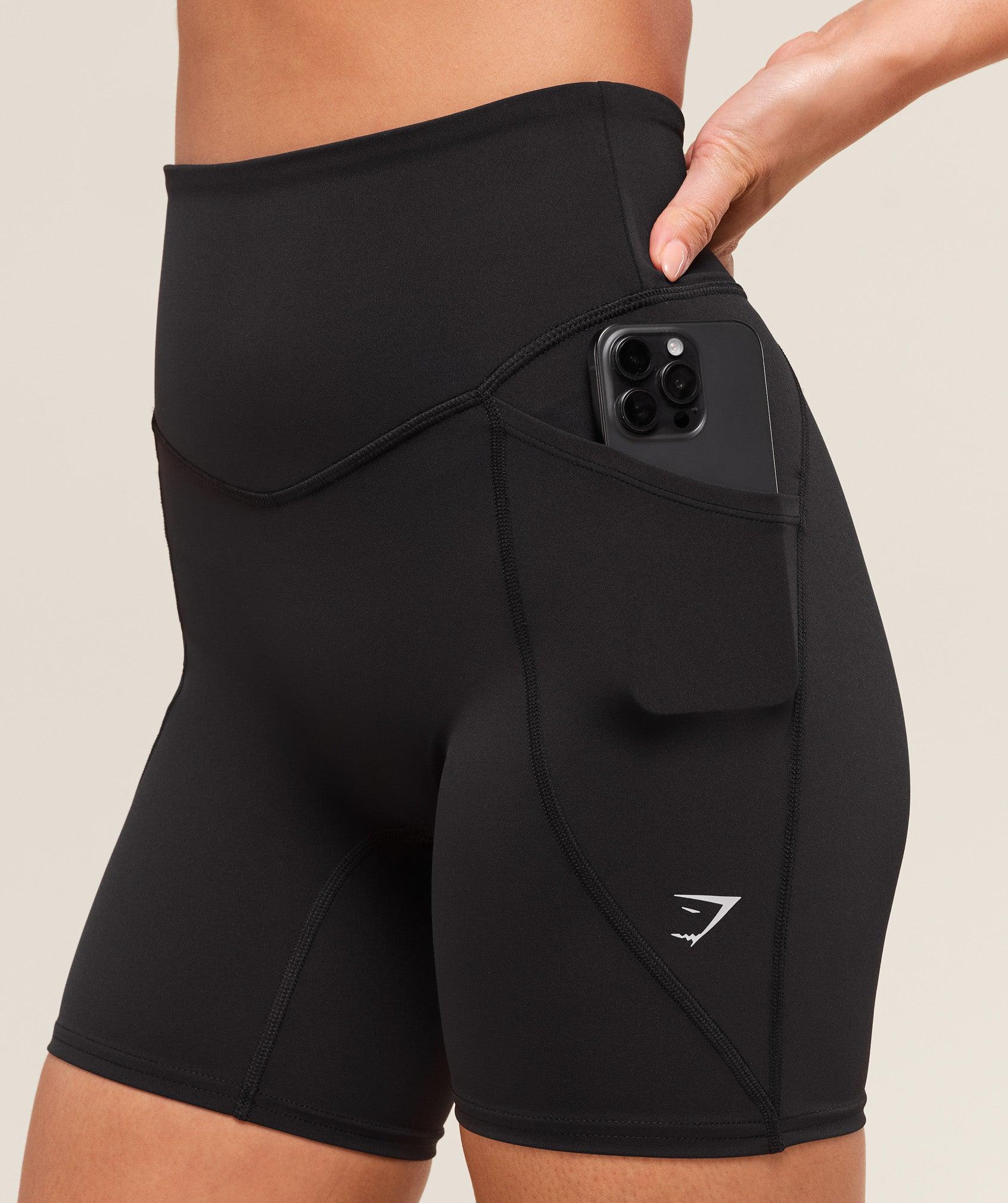 Gymshark Running Pocket 6" Shorts - Black Female Product Image