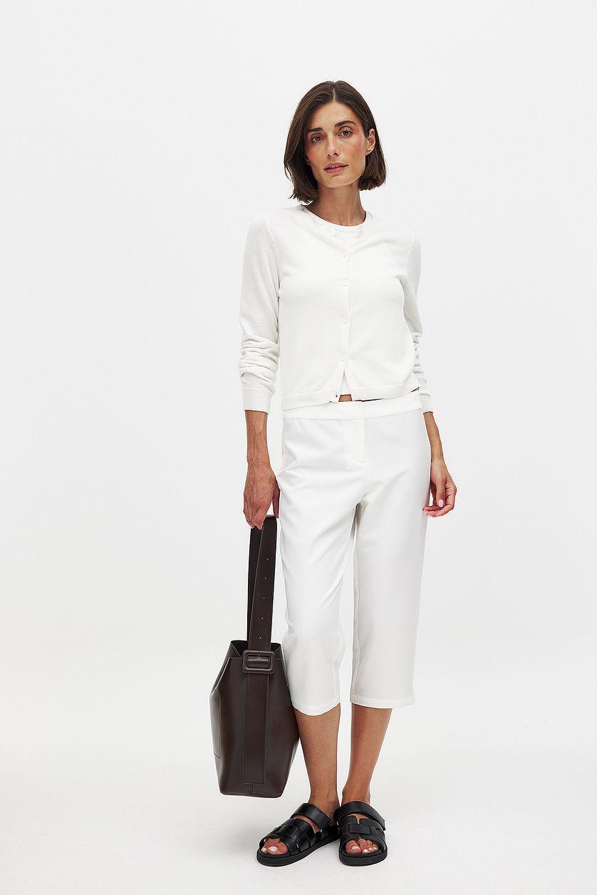 Low Waist Capri Pants Product Image