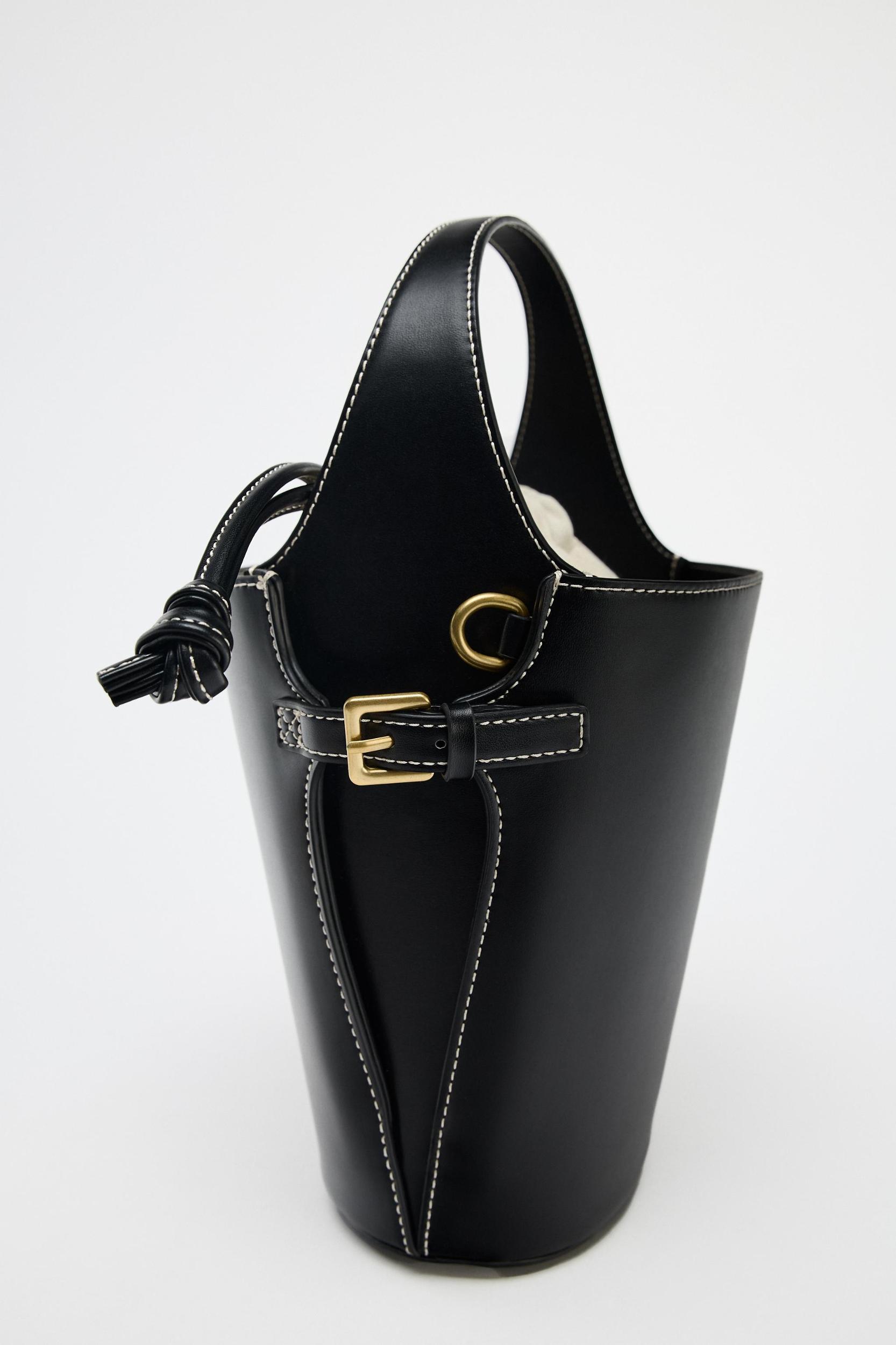 DRAWSTRING BUCKET BAG Product Image