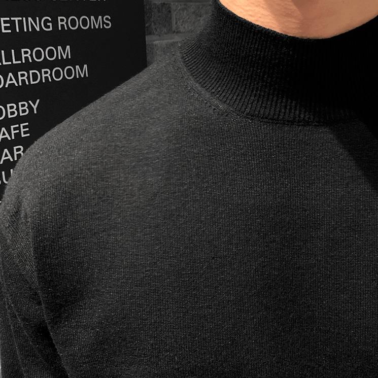 RT No. 3475 KNITTED HALF-TURTLENECK SWEATER Product Image