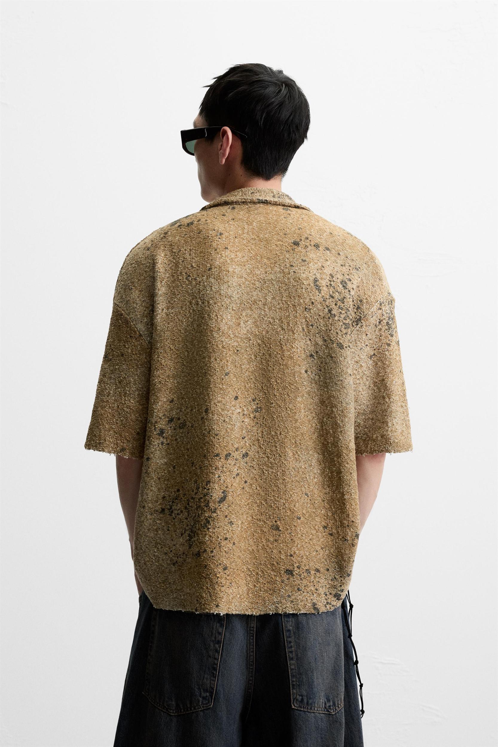 ABSTRACT PRINT KNIT SHIRT Product Image