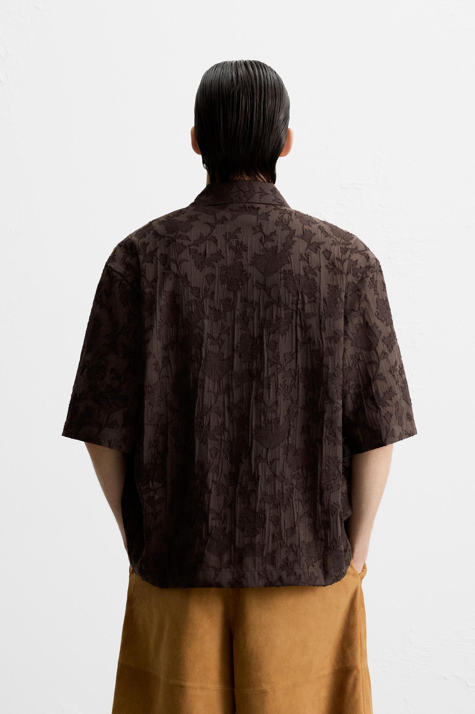 FLOWY JACQUARD SHIRT Product Image