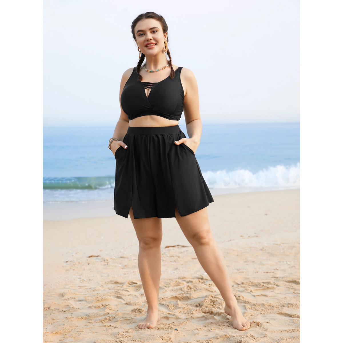 Plus Size Solid Slit Front Pocket Gathered Swim Bottom Women's Swimwear Black Beach Gathered High stretch Bodycon High Rise Side seam pocket Curve Swim Bottoms BloomChic 12/L Product Image