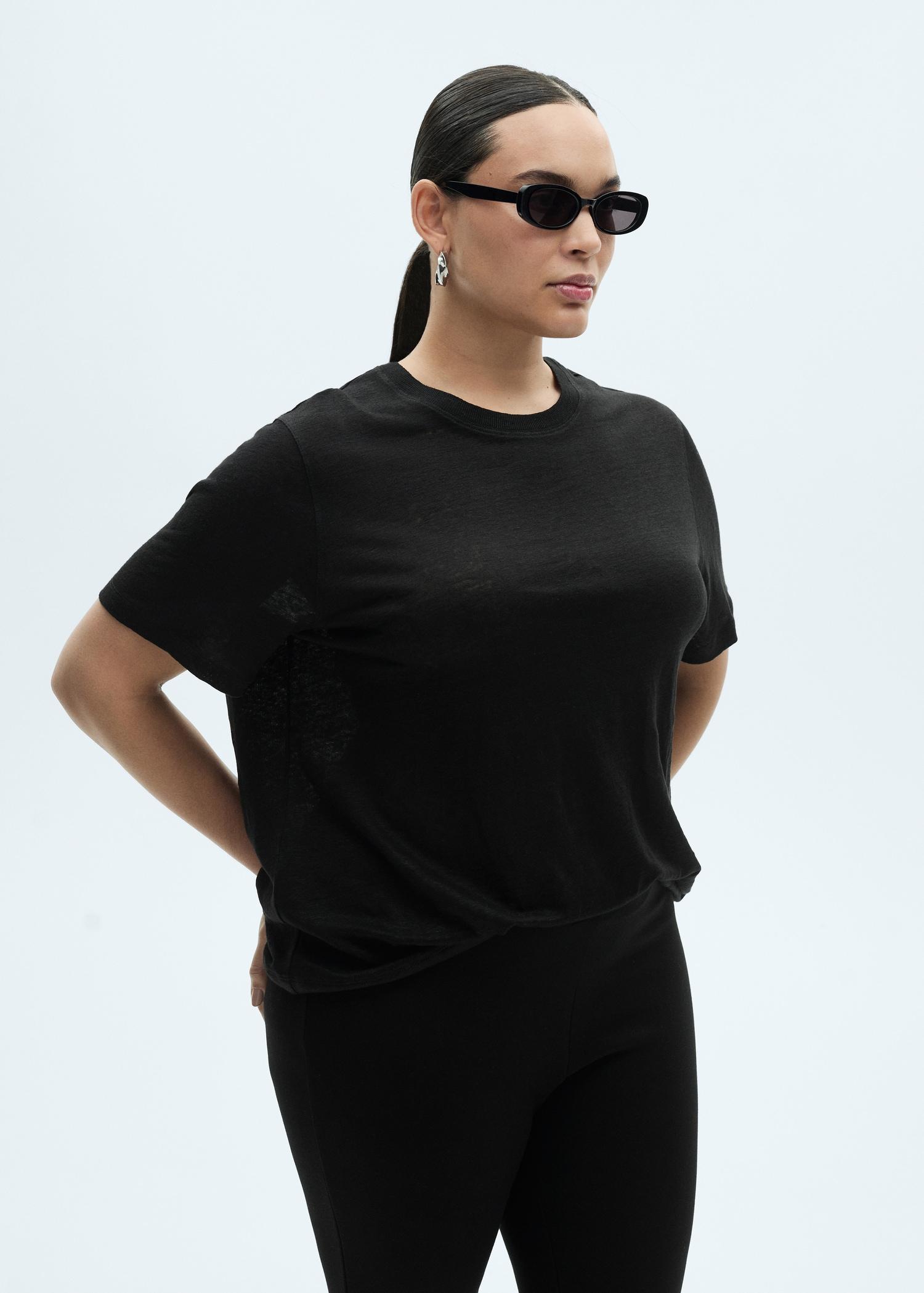 Short-sleeved linen t-shirt - Women | MANGO USA Product Image