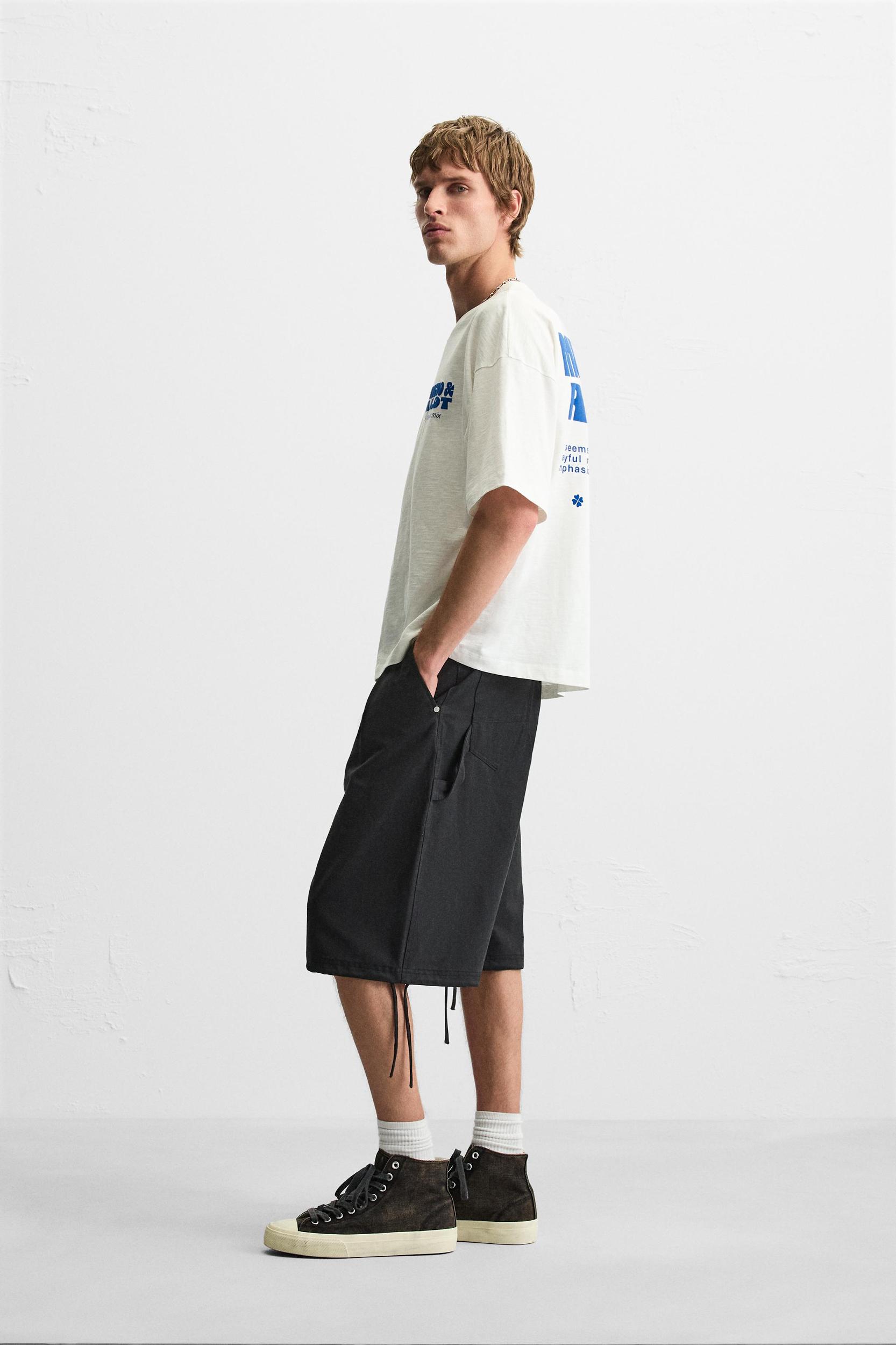 PRINTED TEXT T-SHIRT Product Image