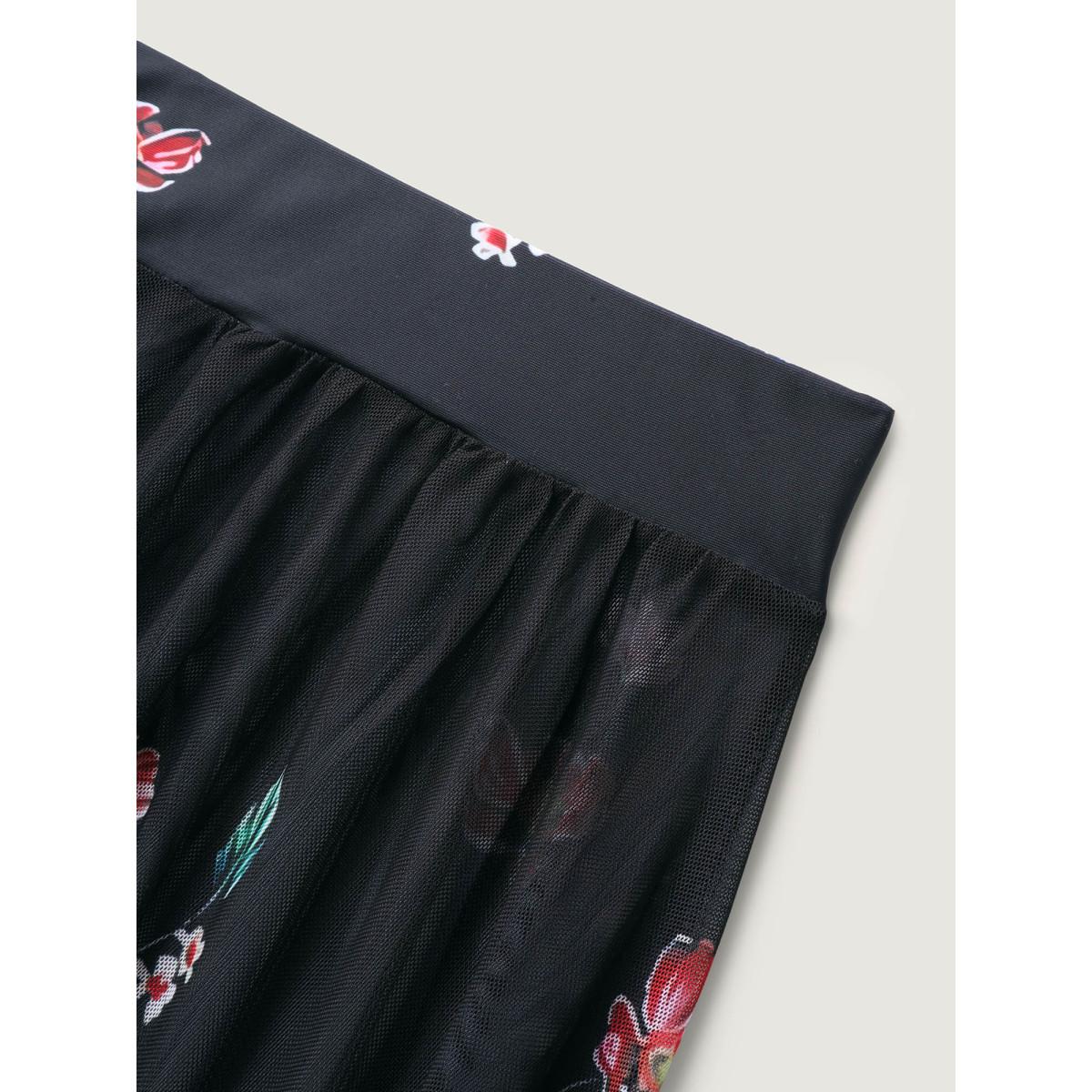 Plus Size Two-Piece Floral Print Sarong, Swimsuit Women's Swimwear Black Resort Curve Bathing Suits High stretch One Pieces BloomChic 30/6X Product Image