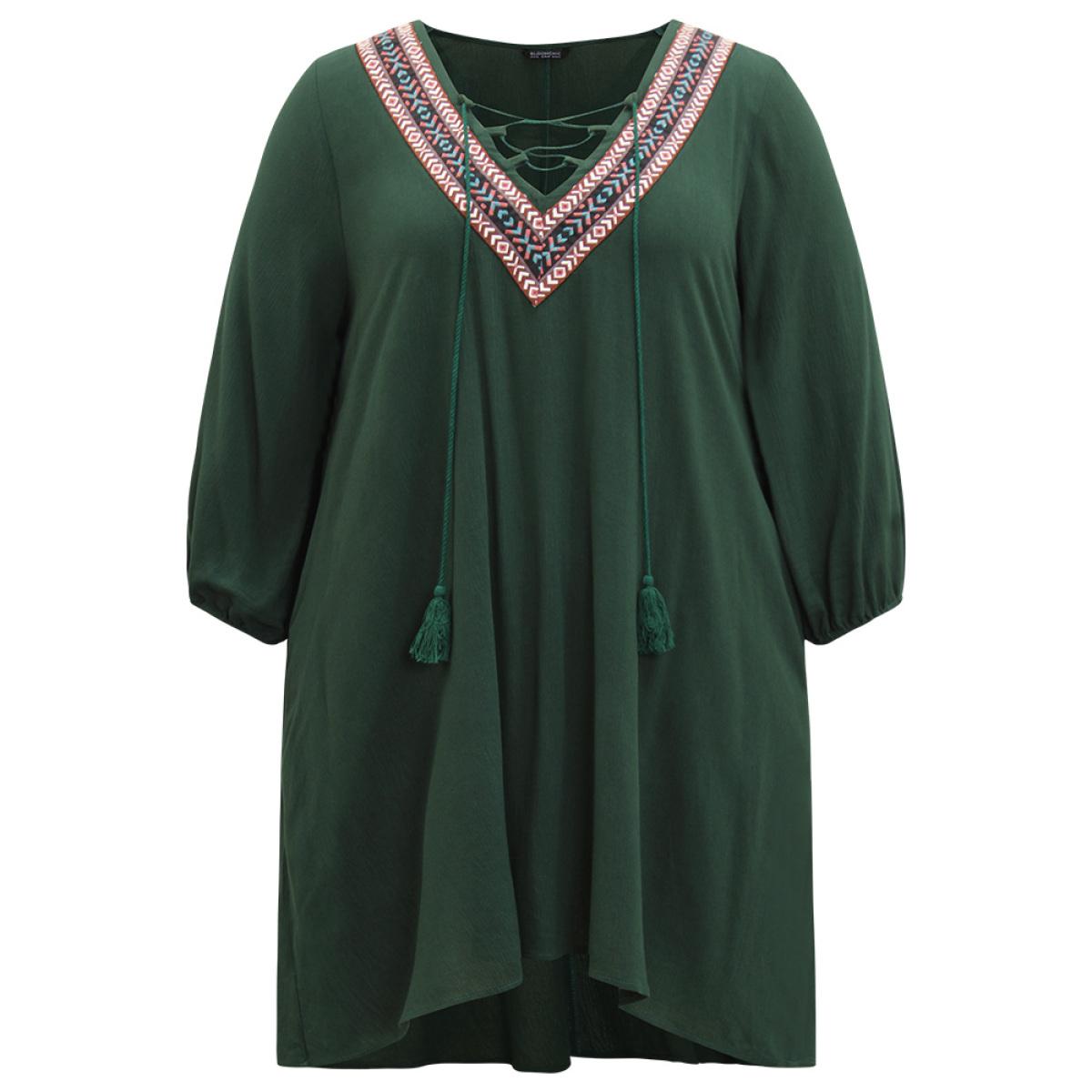 Plus Size Contrast Webbing Lace Up High Low Hem Dress DarkGreen Women Vacation Elastic cuffs Tie Neck Elbow-length sleeve Curvy Knee Dress BloomChic 18-20/2X Product Image