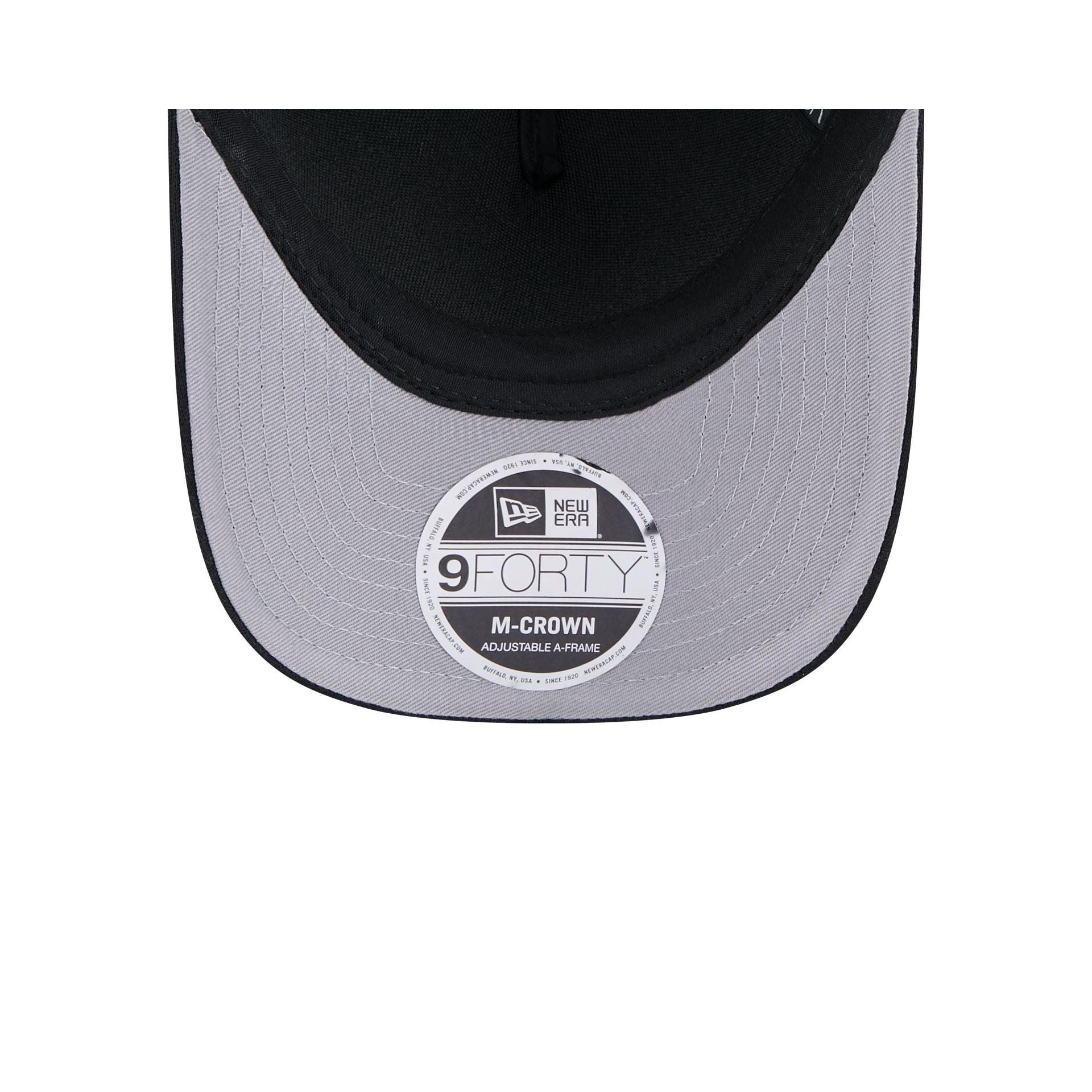 New York Yankees Tonal Patch 9FORTY M-Crown A-Frame Trucker Hat Male Product Image