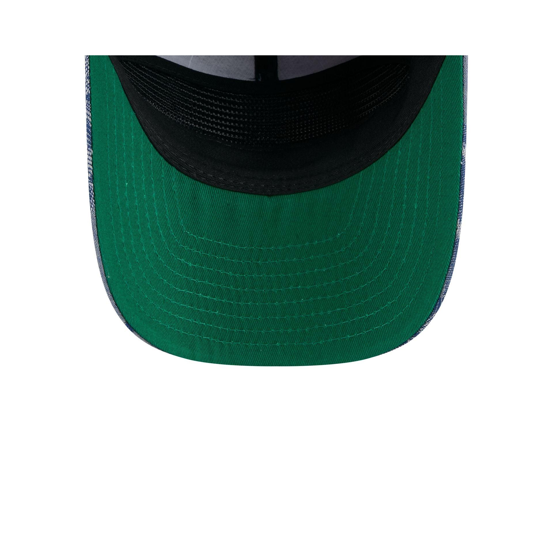 New York Islanders Denim Jacquard Golfer Hat Male Product Image