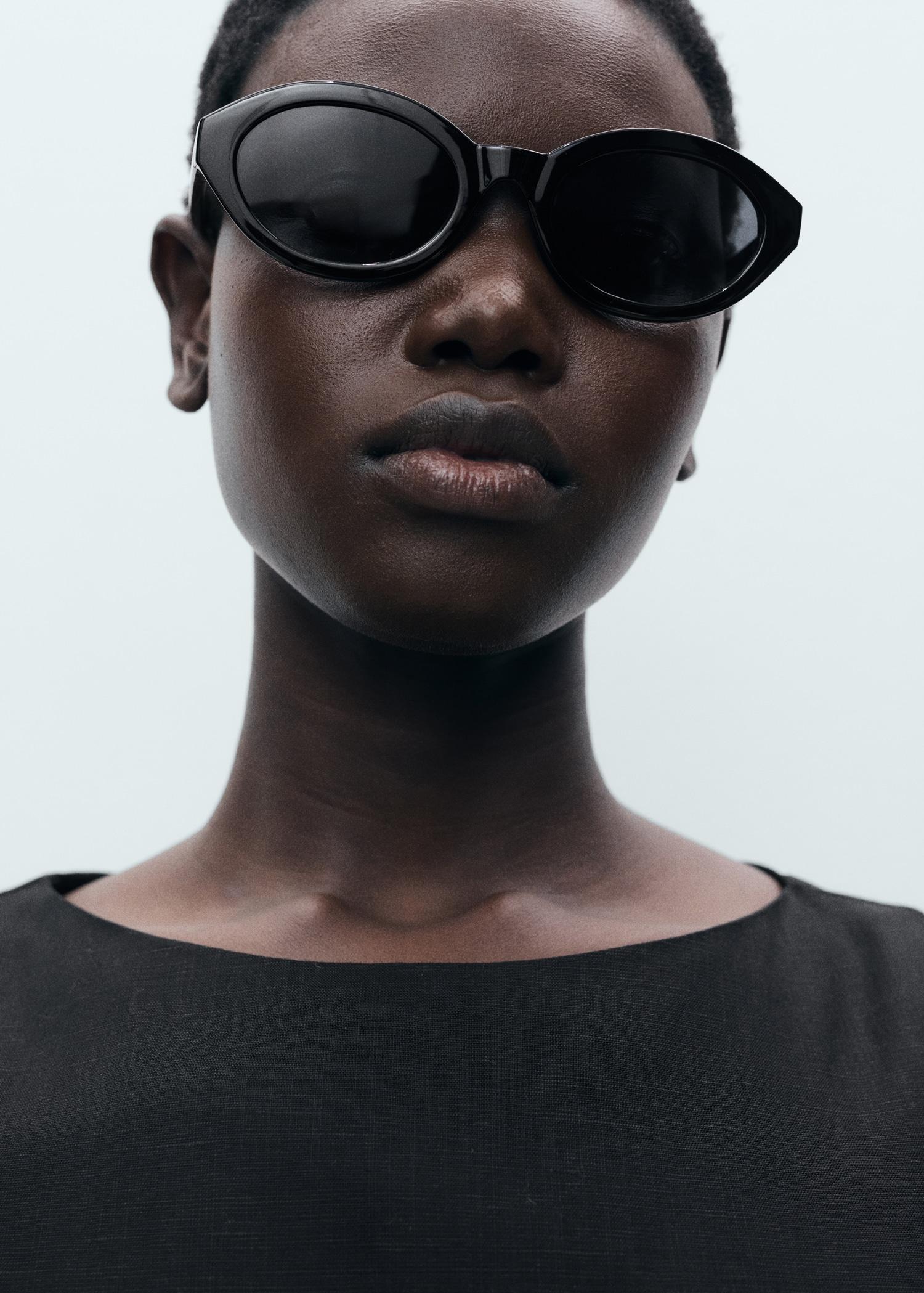 Short pleated linen-blend dress - Women | MANGO USA Product Image