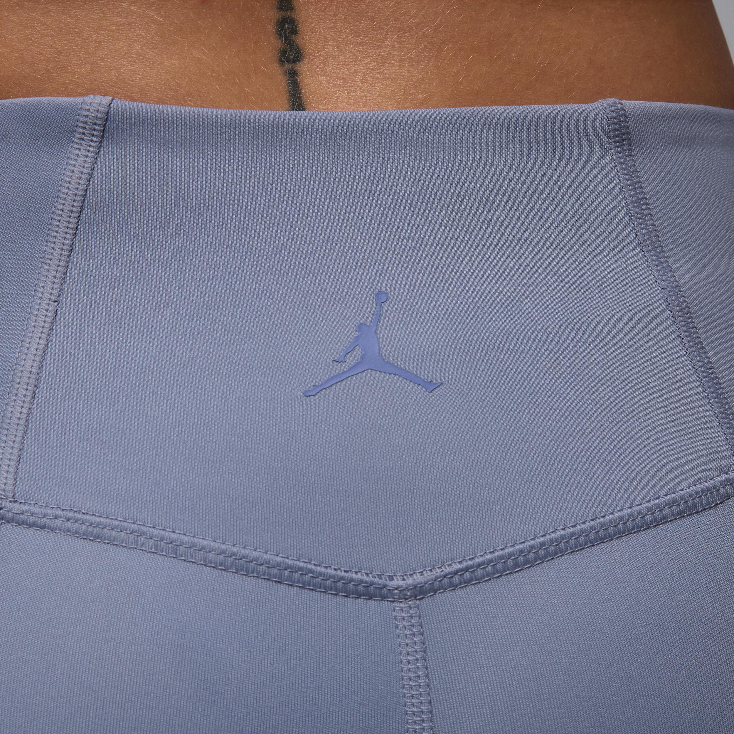 Women's Jordan Sport Leggings Product Image