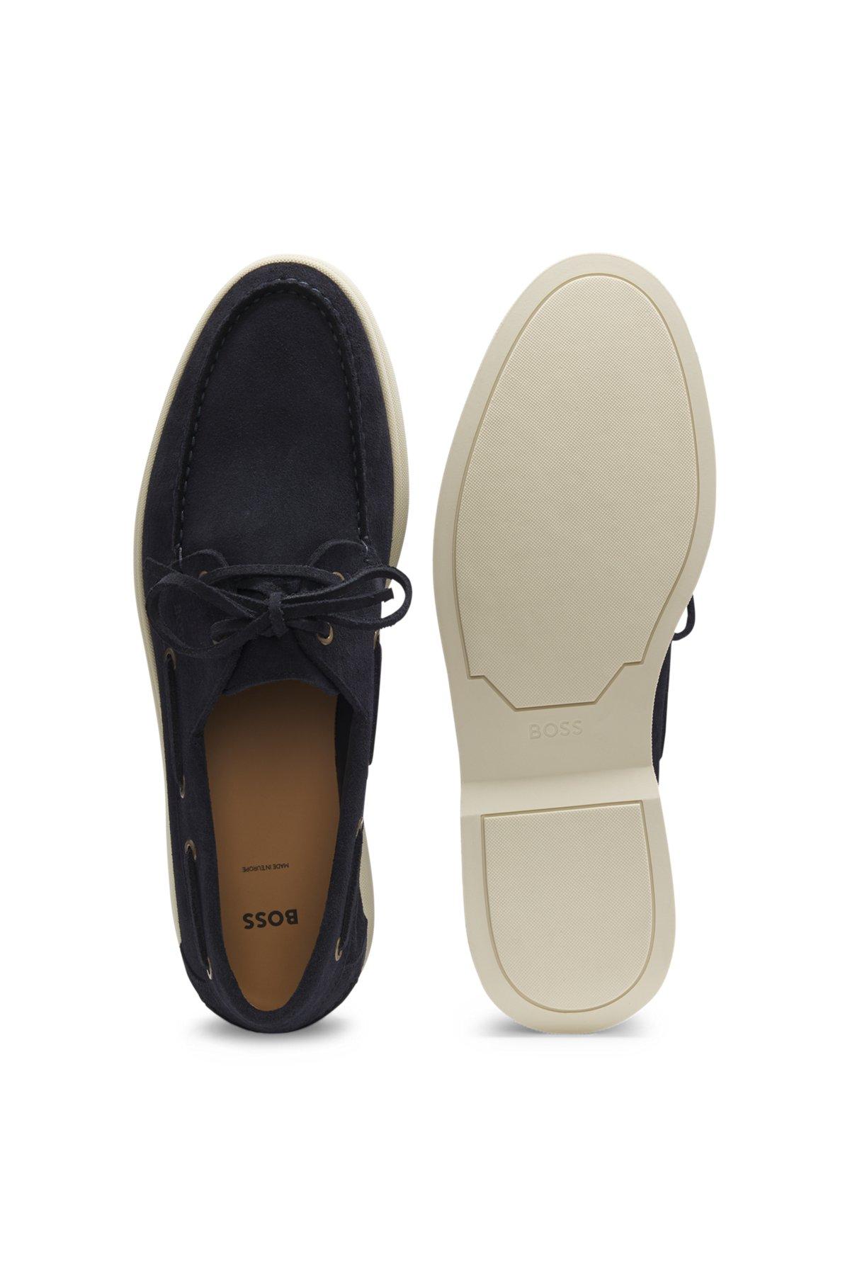 Lace-detail boat shoes in suede Product Image