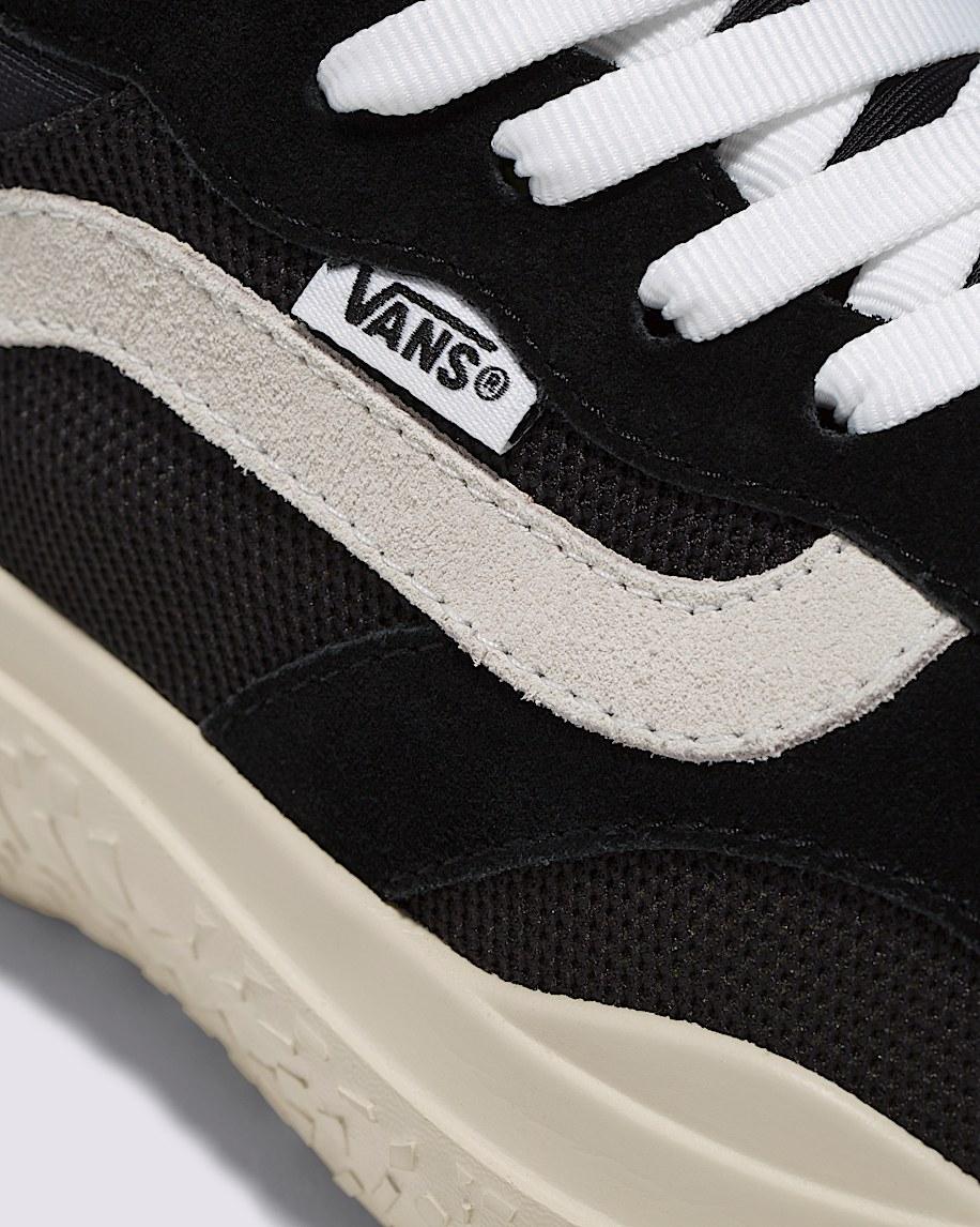 UltraRange Neo VR3 Shoe in Black / White| Vans US Product Image