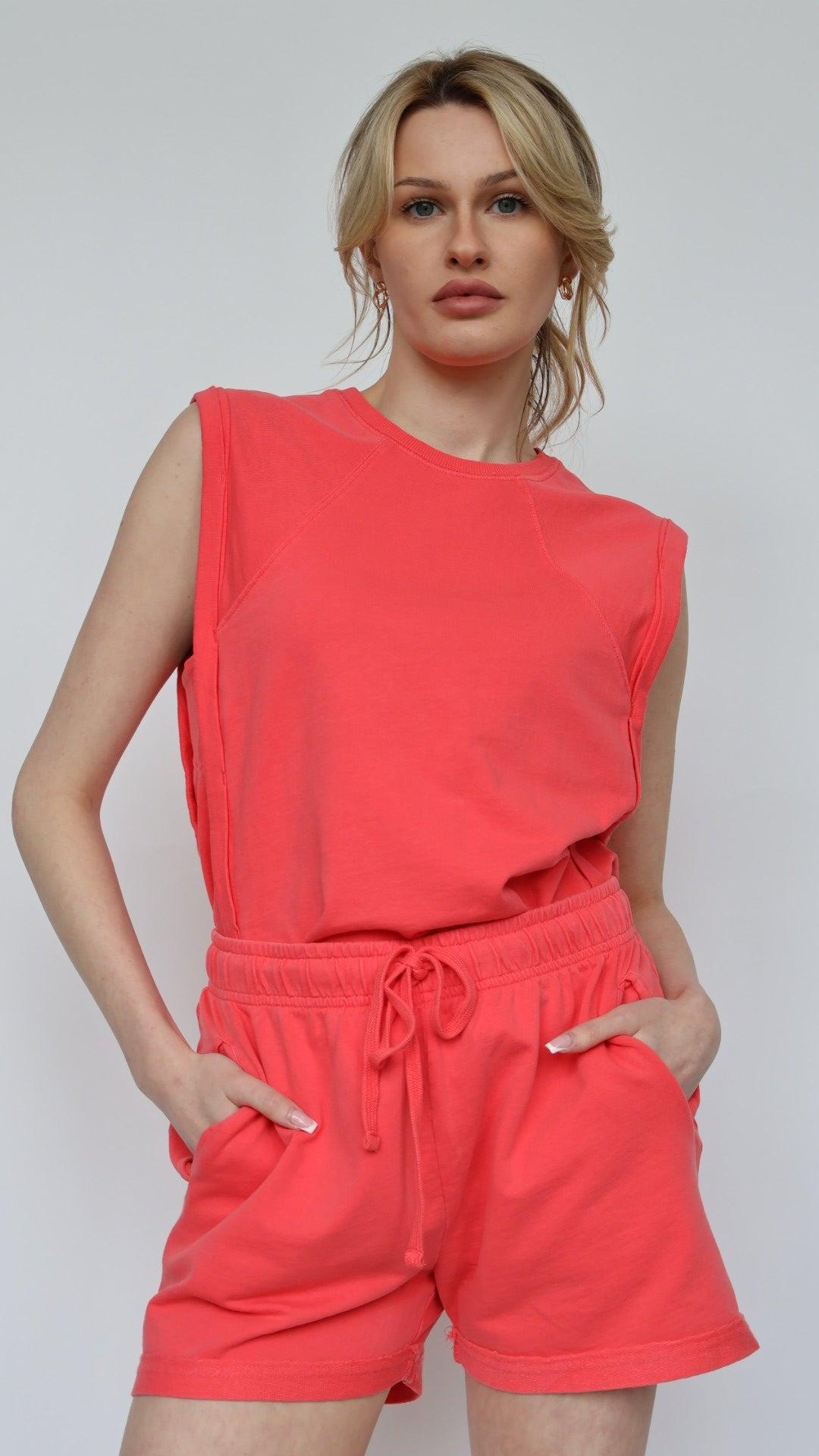 Drawstring Short with Pockets Product Image