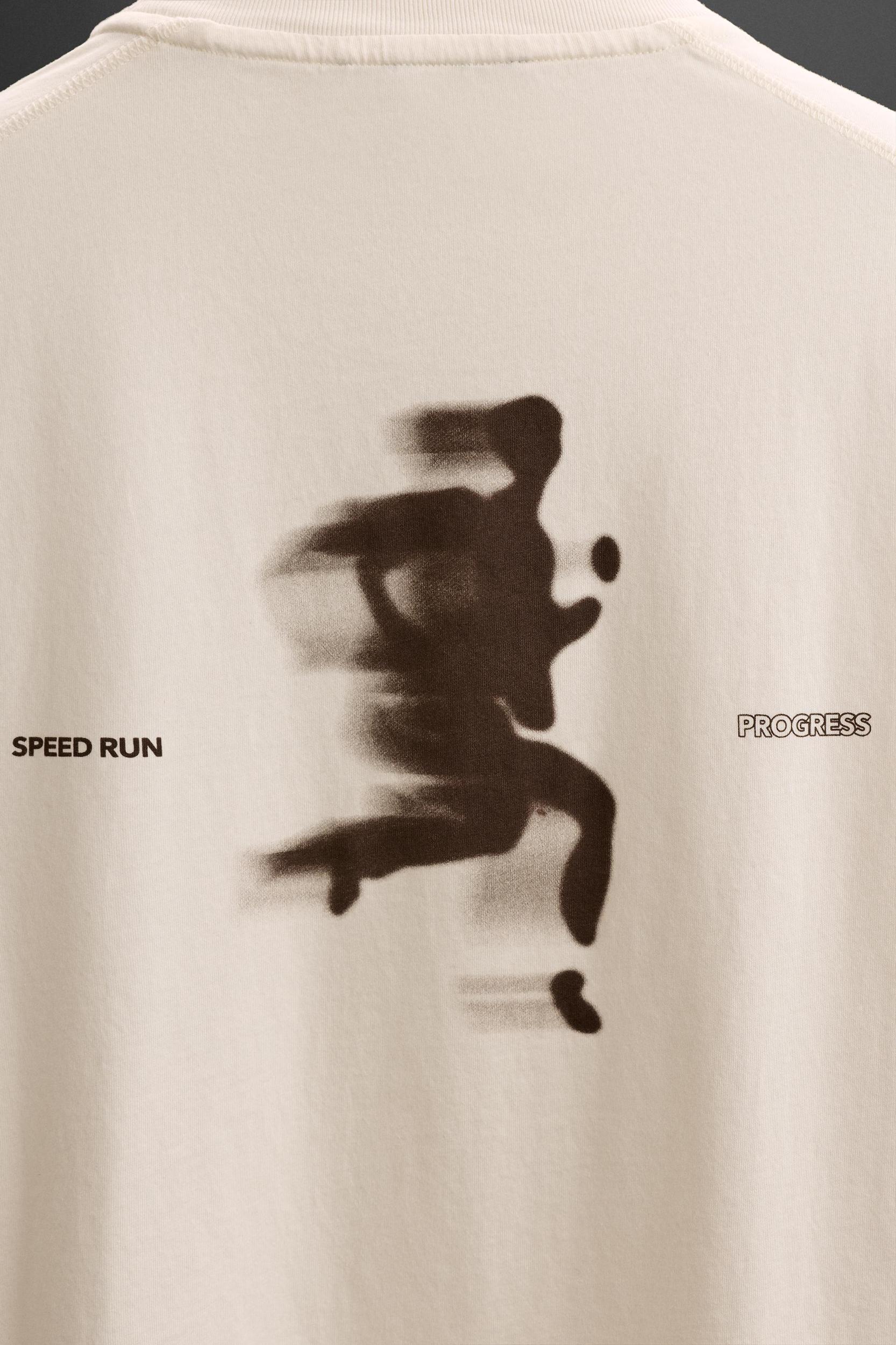 RUNNING PRINT T-SHIRT Product Image