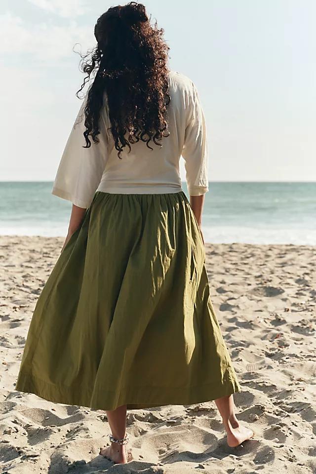 Sunlit Chic Midi Dress Product Image