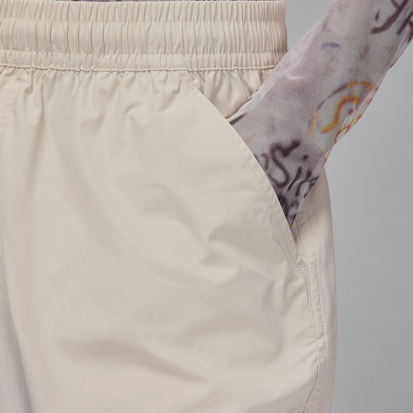 Womens Jordan Flight Chicago Parachute Pants | HM6144-068 Product Image