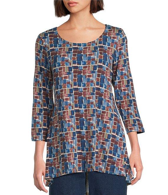 Intro Knit Jersey Painted Geo Textured Print 3/4 Sleeve Hi-Low Top Product Image