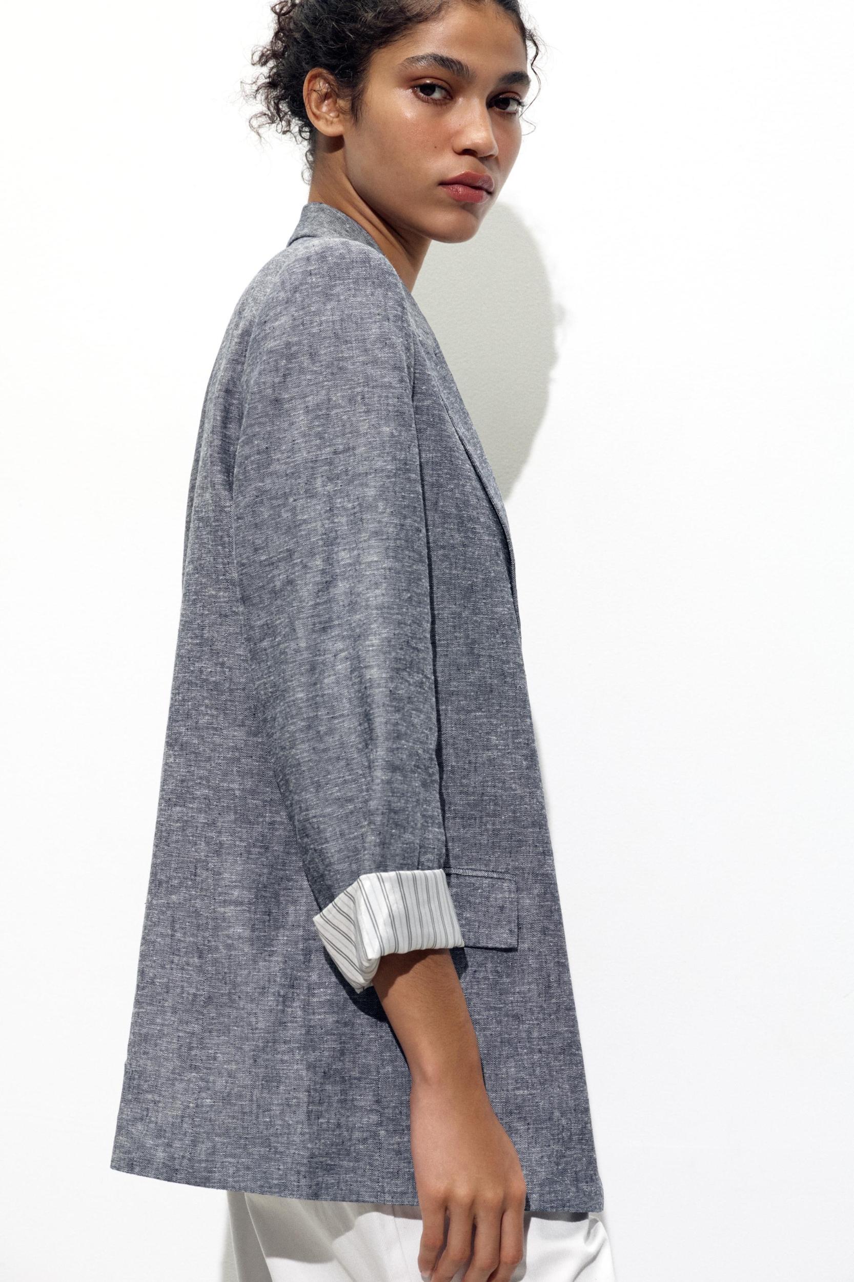 LINEN TURN-UP SLEEVE BLAZER Product Image