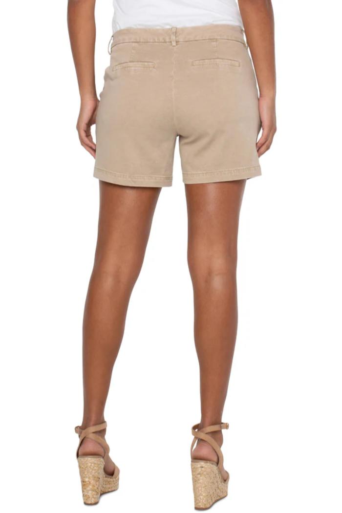 Kelsey Trouser Short Product Image