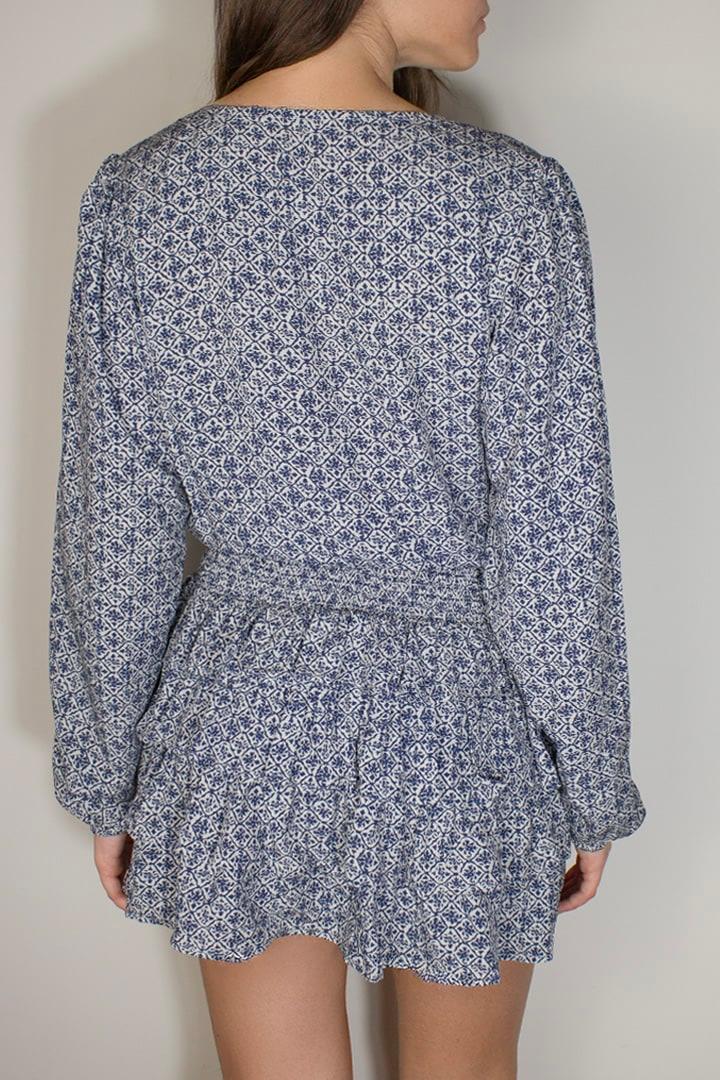 V-neck dress Product Image