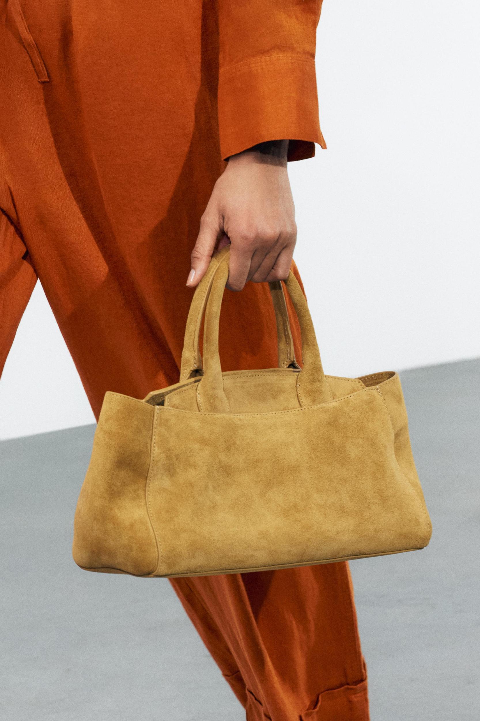 MINI SPLIT LEATHER CITY BAG Product Image